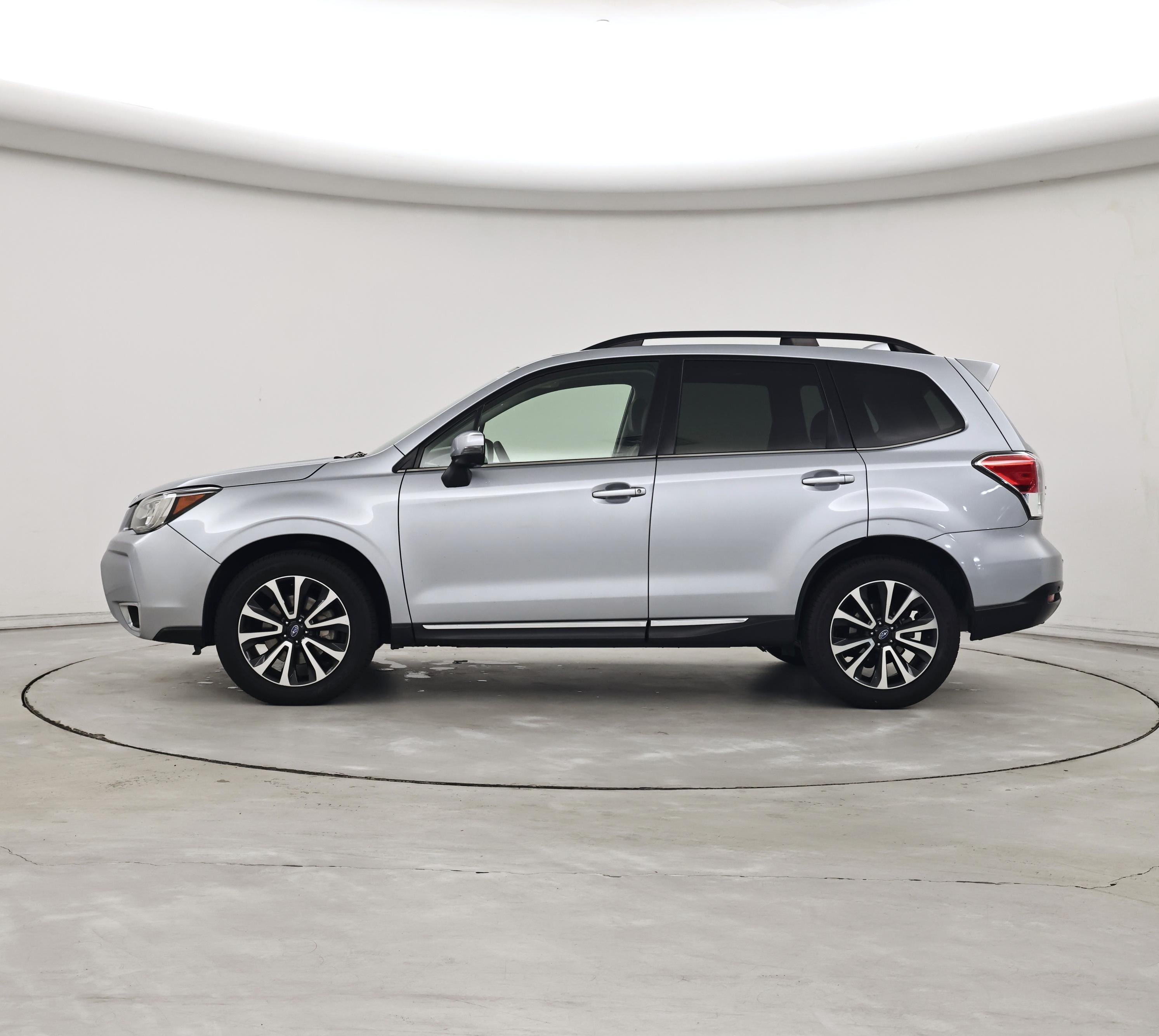 Thumbnail: 2017 Subaru Forester - 3