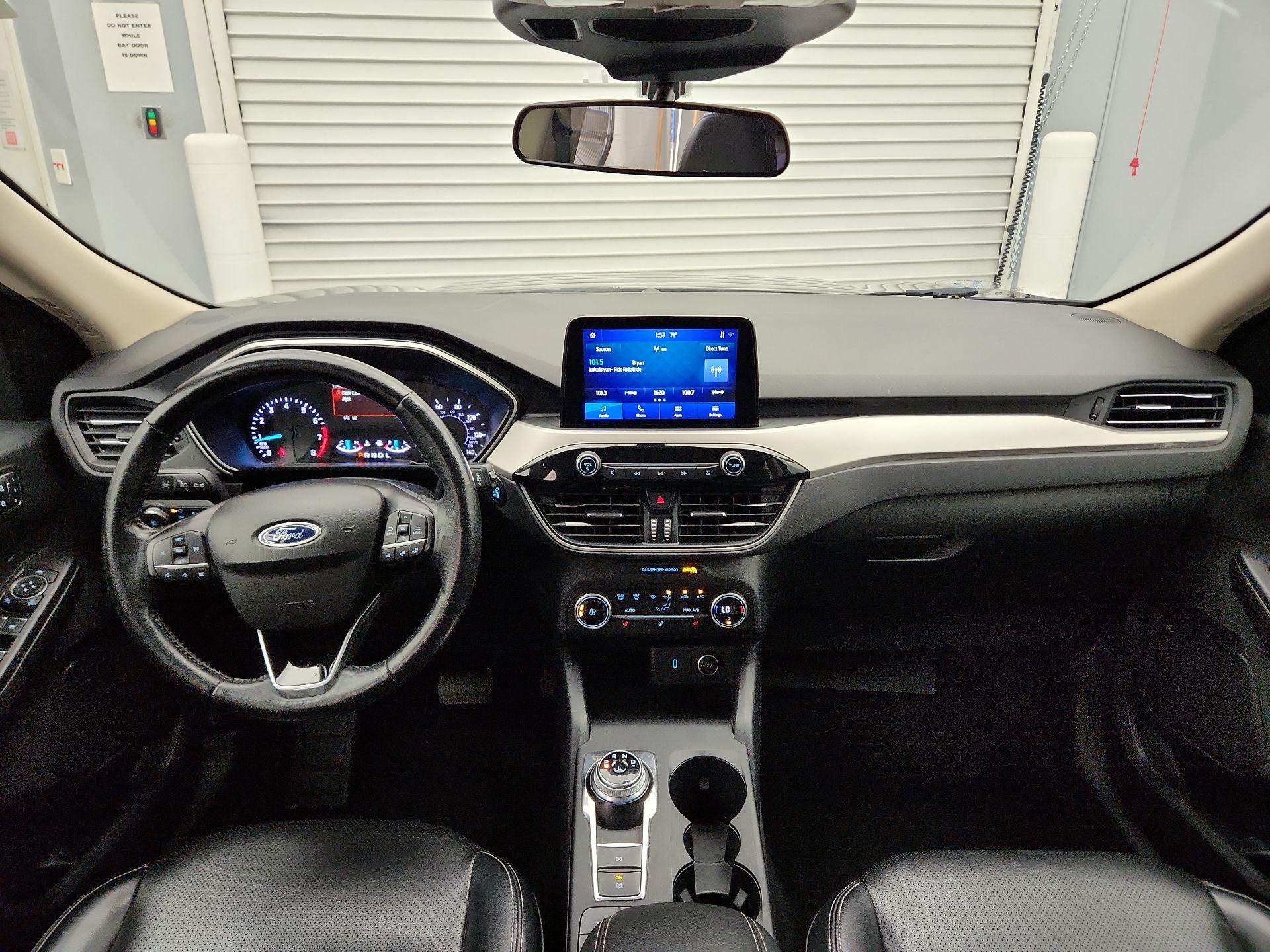 Thumbnail: 2020 Ford Escape - 9