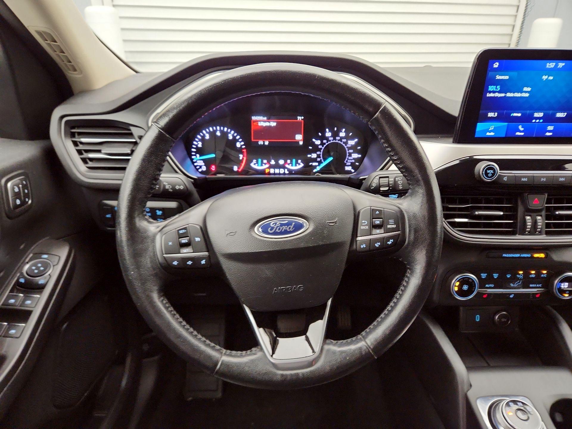 Thumbnail: 2020 Ford Escape - 10