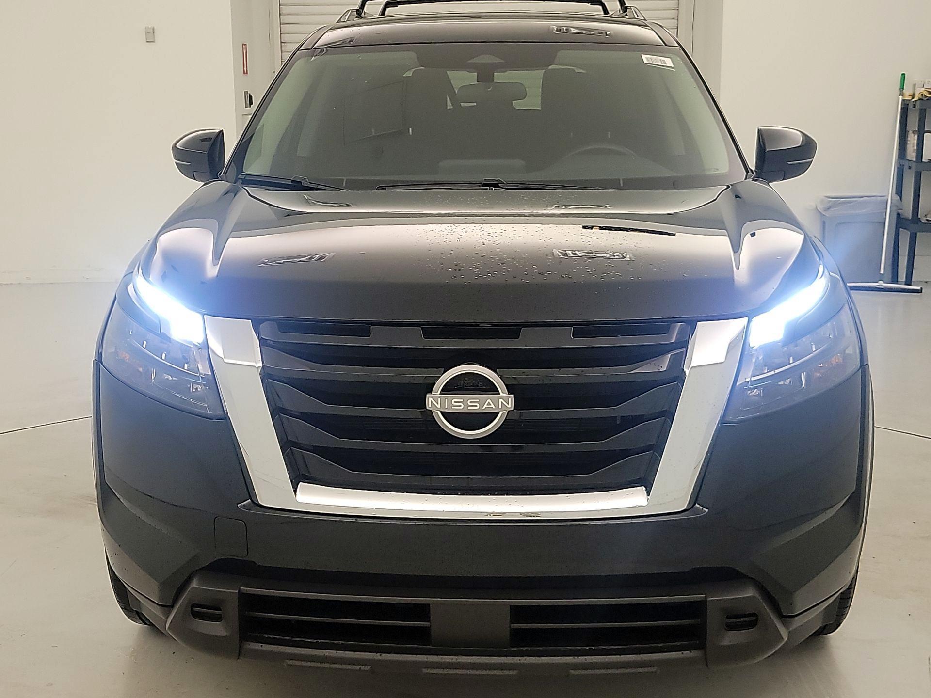Thumbnail: 2025 Nissan Pathfinder - 2