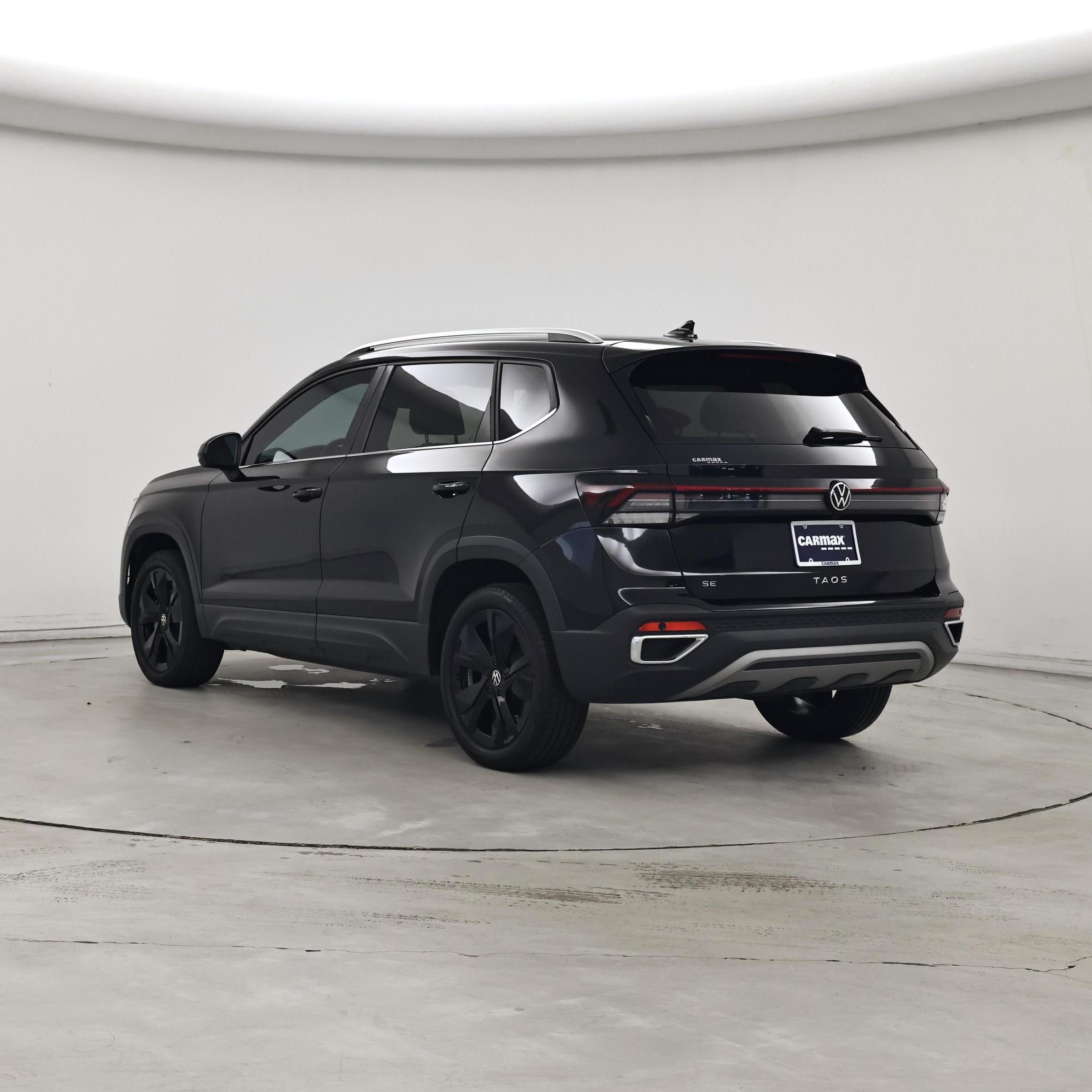 Thumbnail: 2025 Volkswagen Taos - 2
