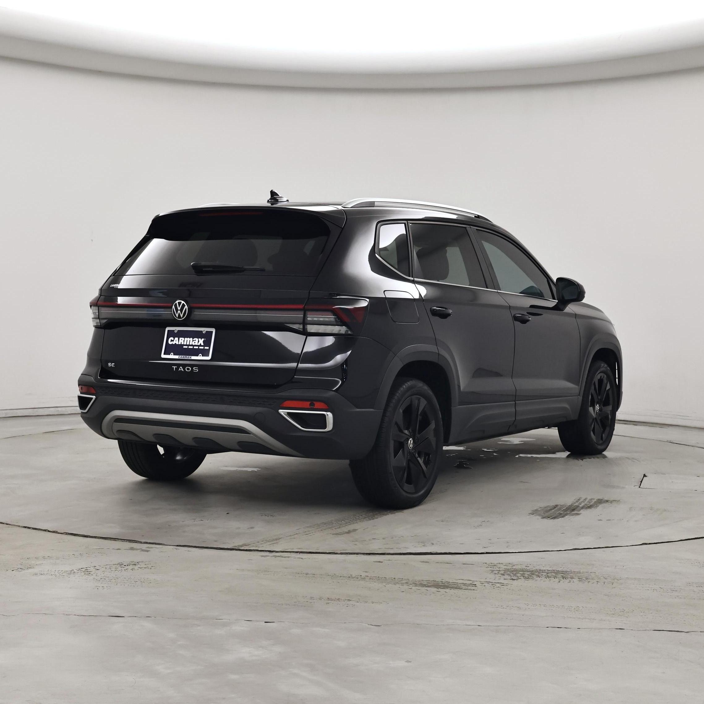Thumbnail: 2025 Volkswagen Taos - 8