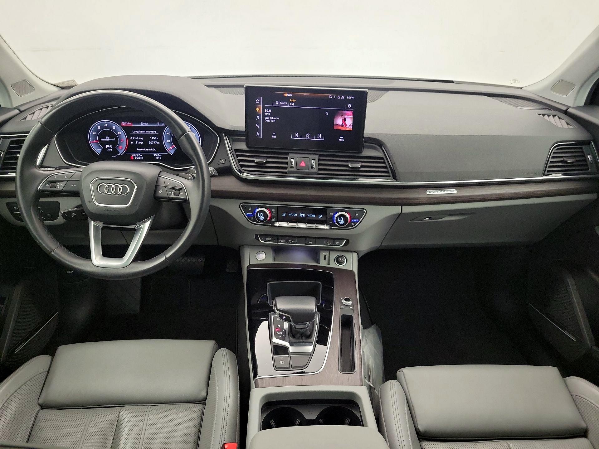 Thumbnail: 2023 Audi Q5 - 9