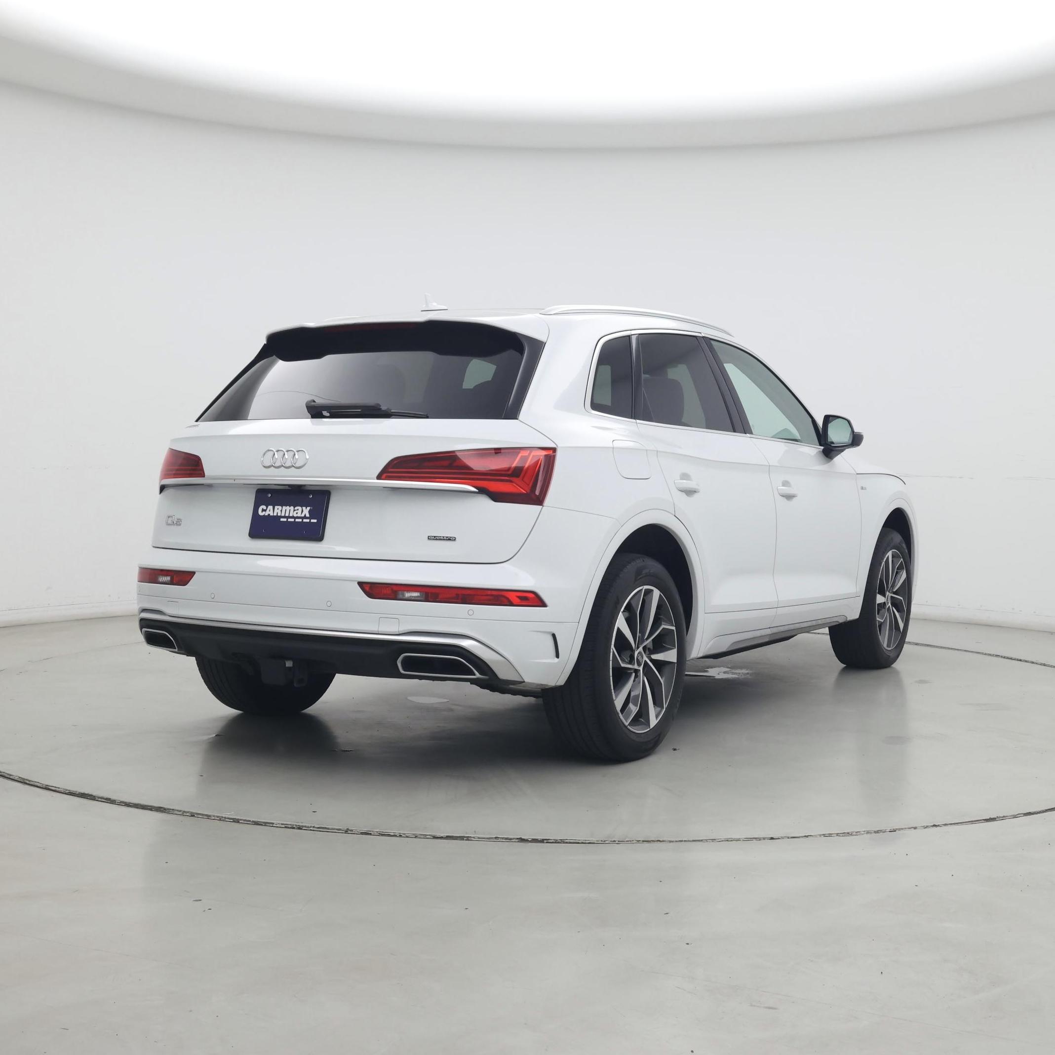 Thumbnail: 2023 Audi Q5 - 8