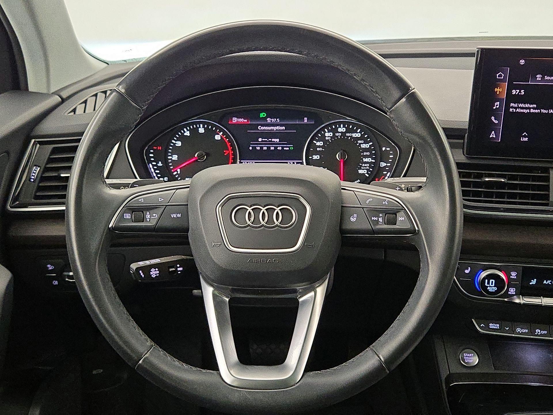 Thumbnail: 2023 Audi Q5 - 10