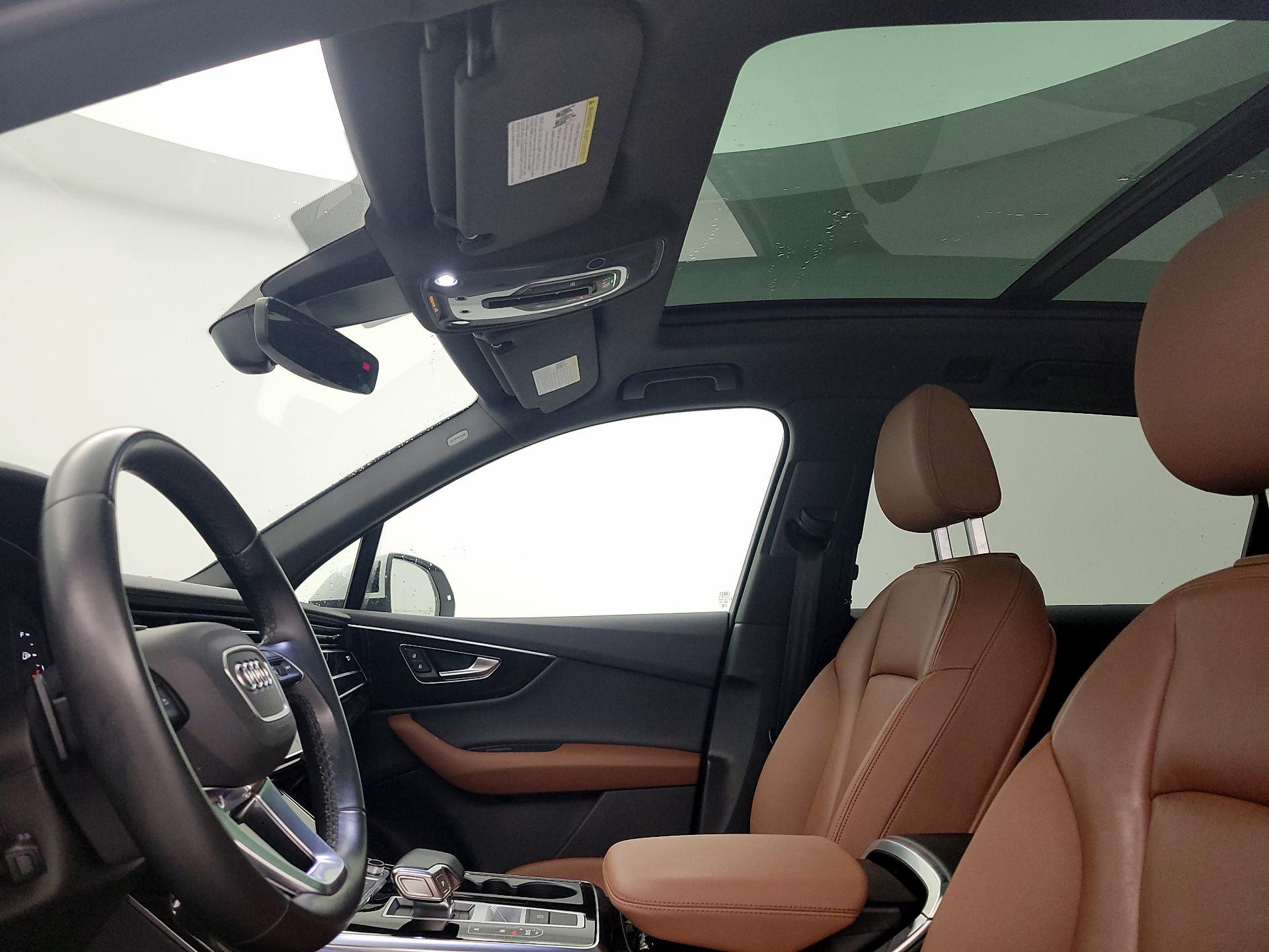 Thumbnail: 2023 Audi Q7 - 20