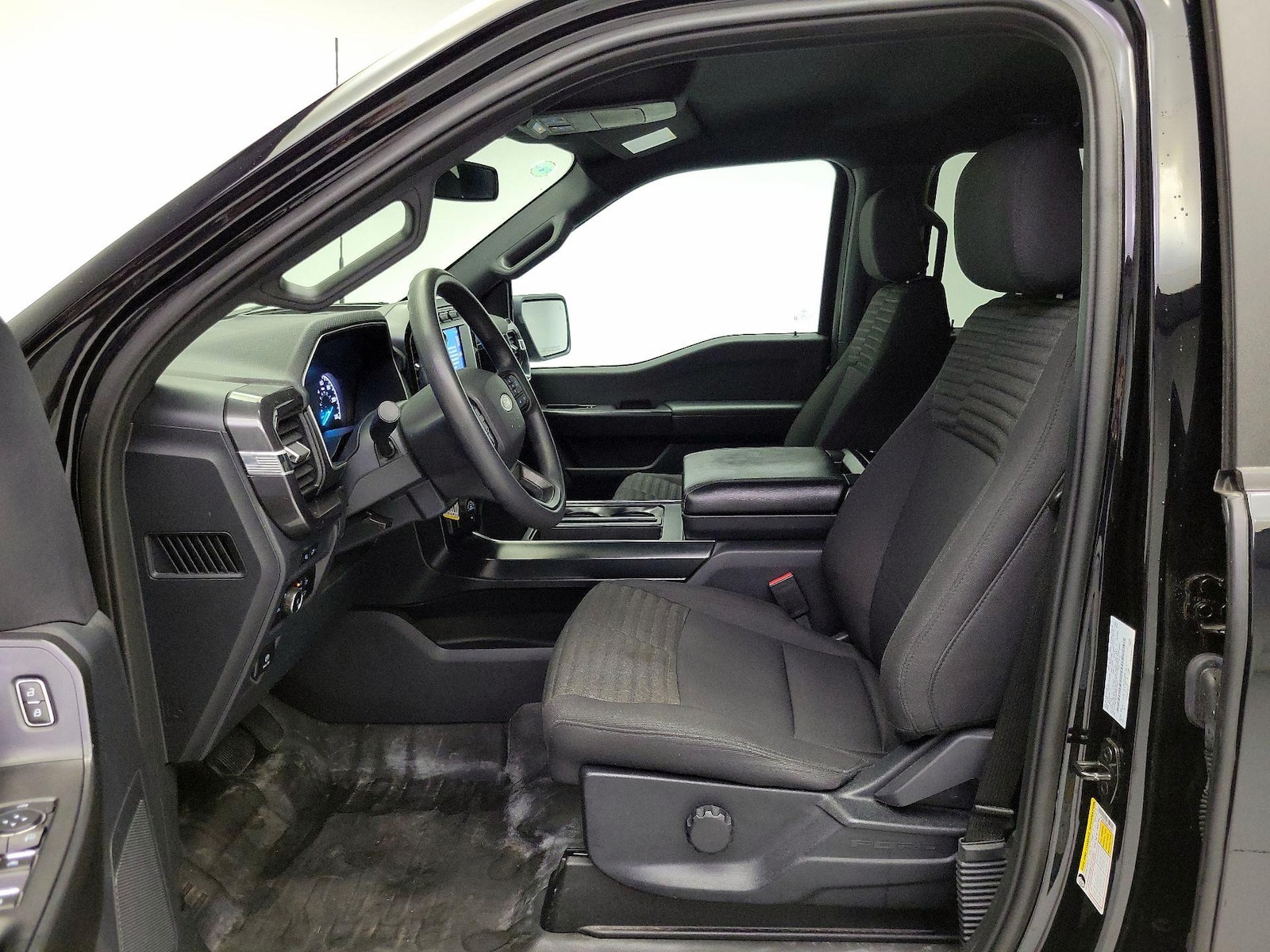 2023 Ford F-150 XL - Photo 12