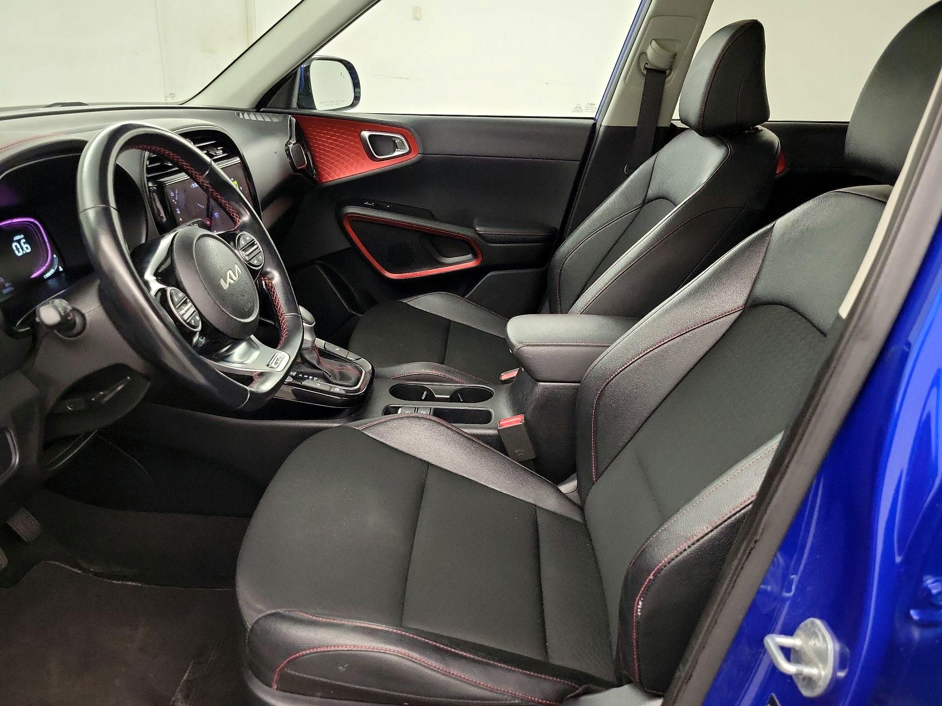 Thumbnail: 2023 Kia Soul - 11