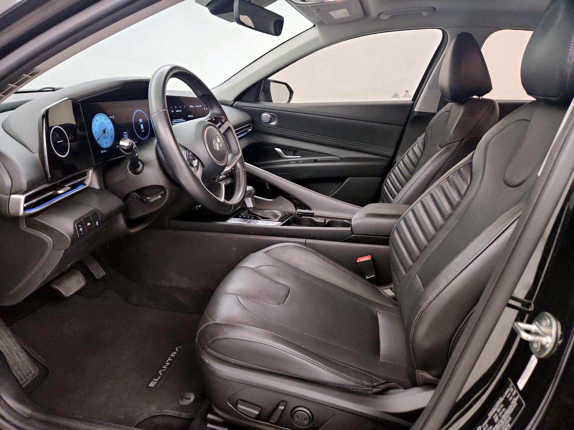 Thumbnail: 2023 Hyundai Elantra - 11