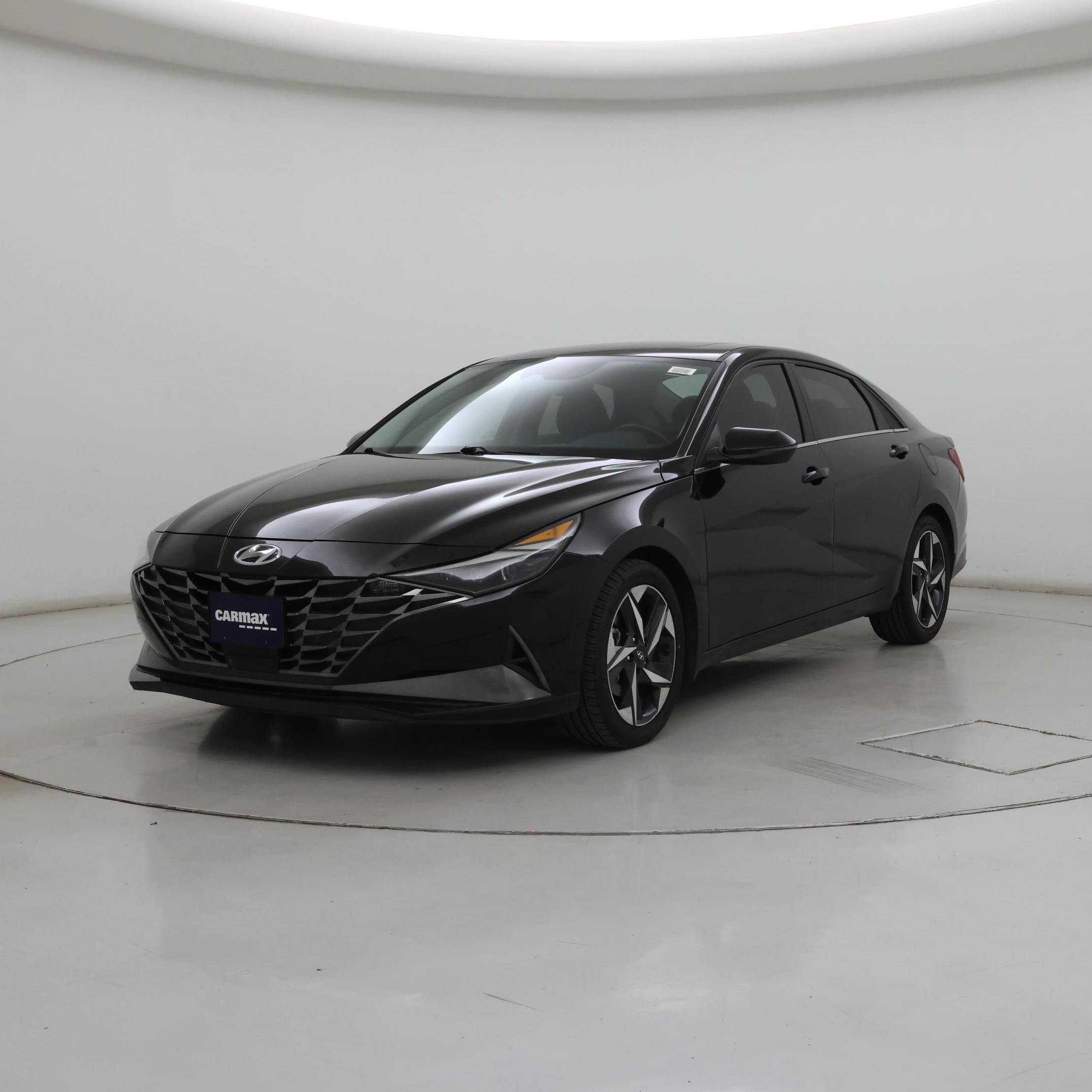 Thumbnail: 2023 Hyundai Elantra - 4