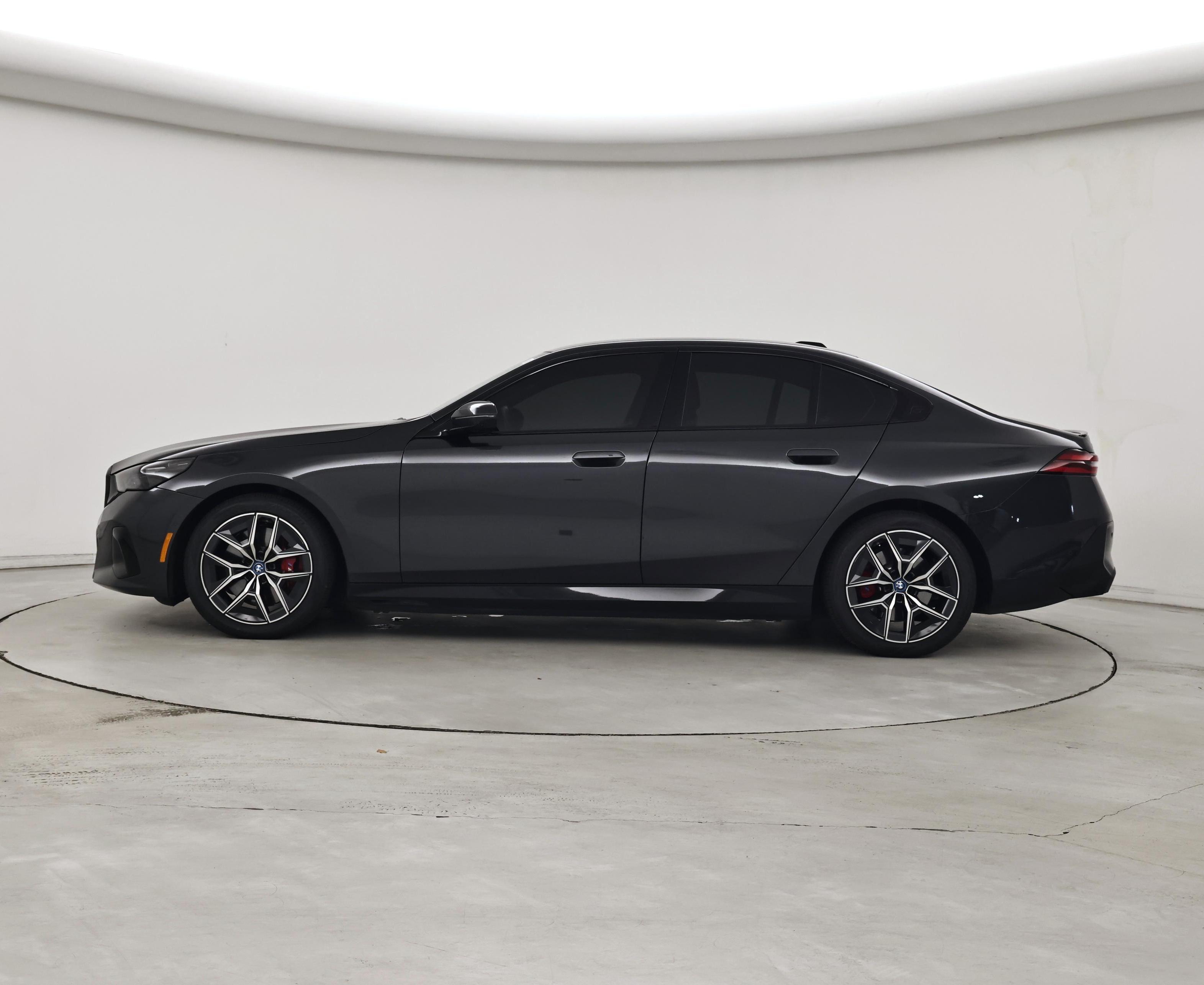 Thumbnail: 2024 BMW i5 - 3