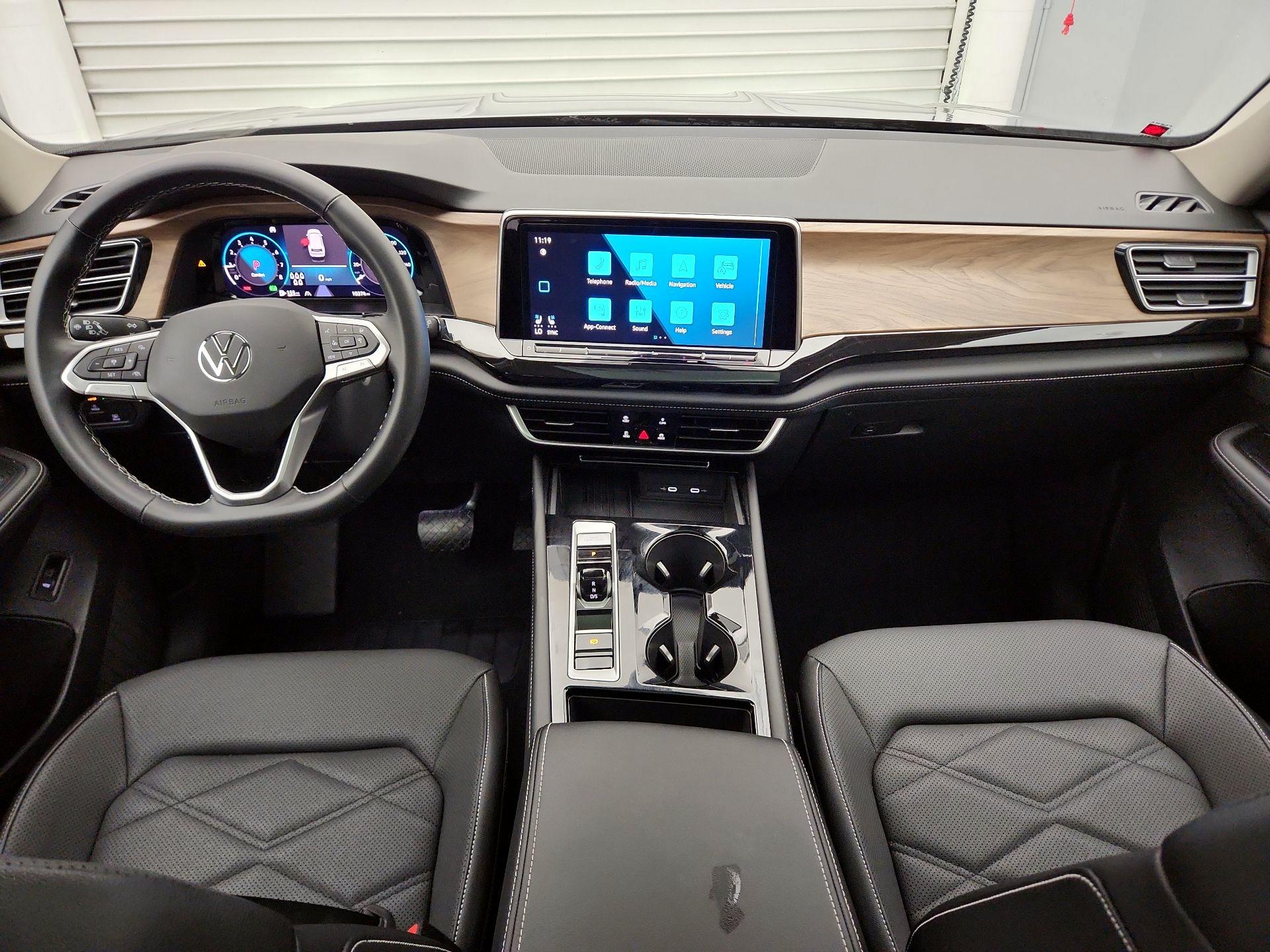 Thumbnail: 2025 Volkswagen Atlas - 9