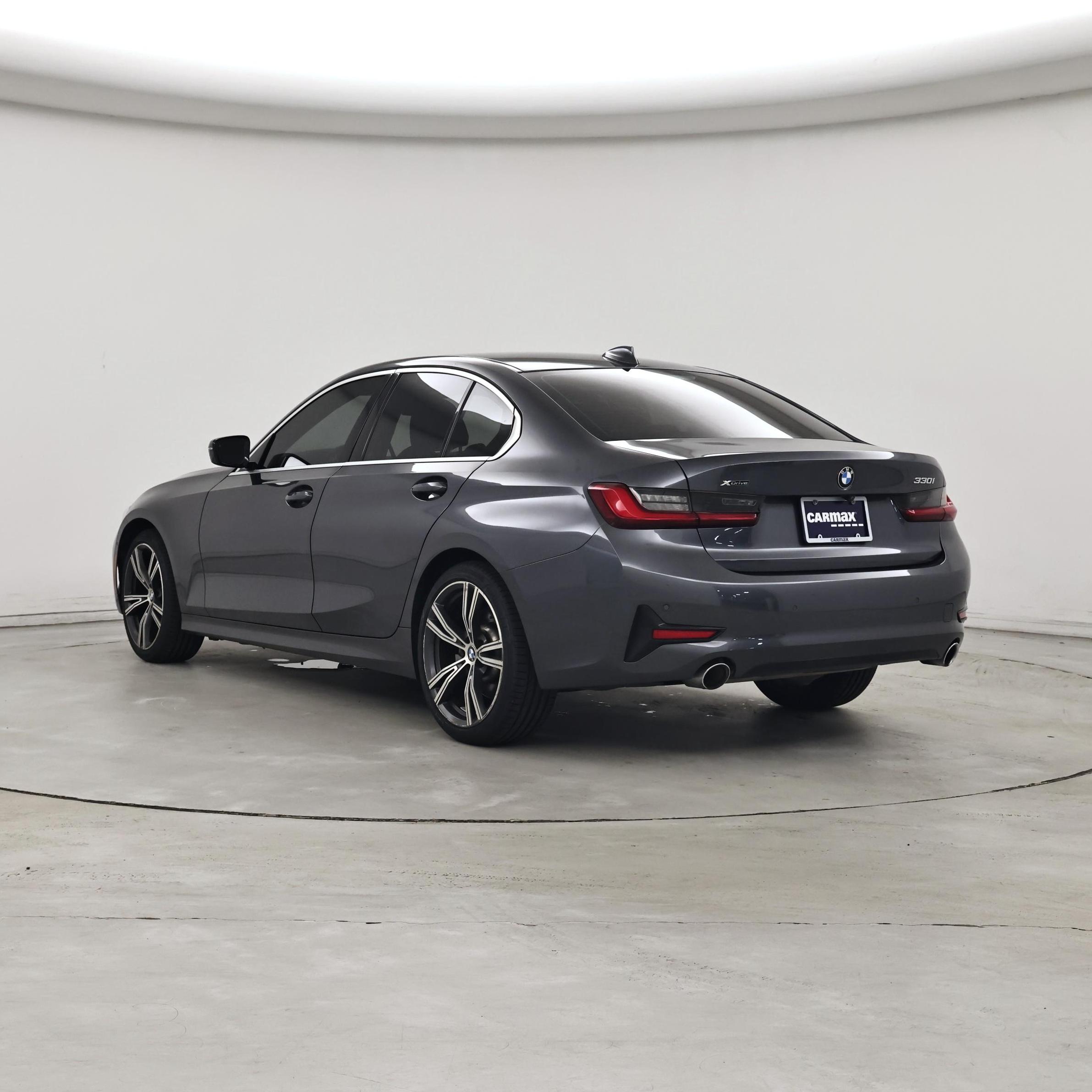 Thumbnail: 2021 BMW 3 Series - 2