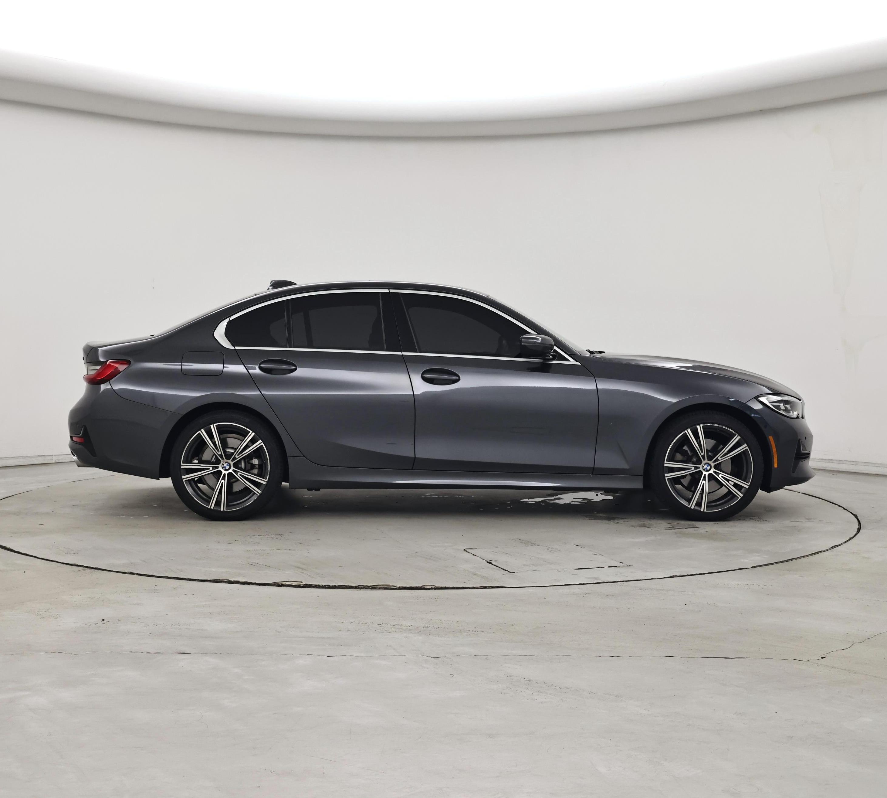 Thumbnail: 2021 BMW 3 Series - 7