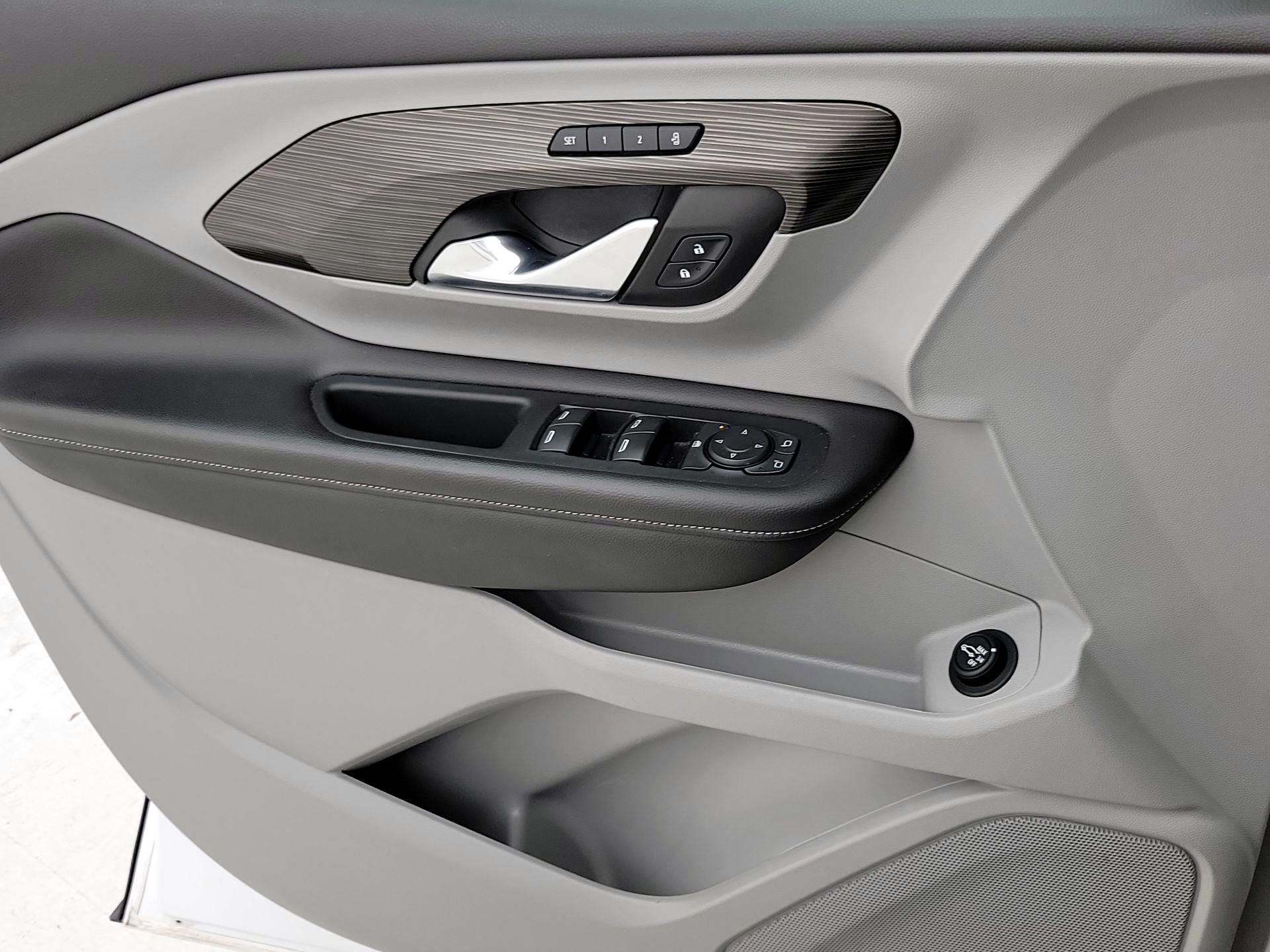 Thumbnail: 2024 GMC Terrain - 12