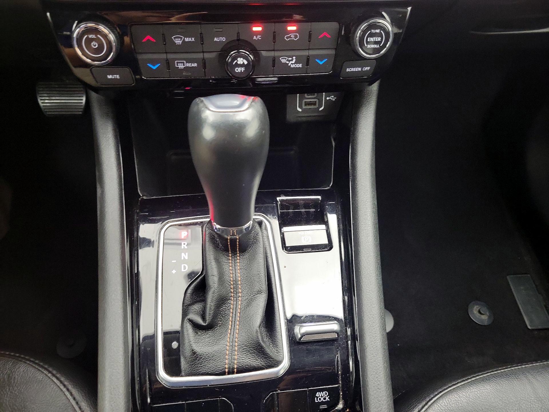 Thumbnail: 2022 Jeep Compass - 17