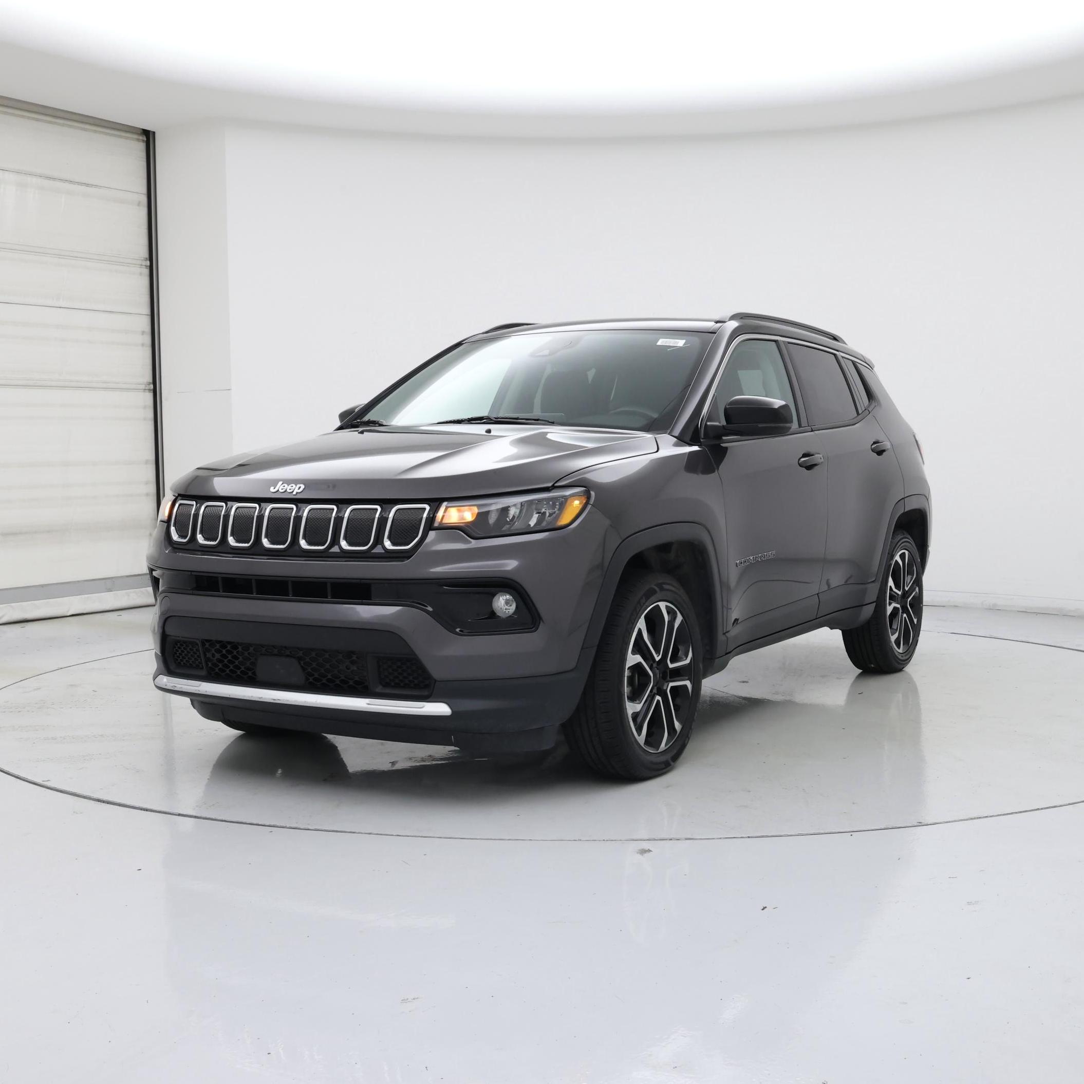Thumbnail: 2022 Jeep Compass - 4