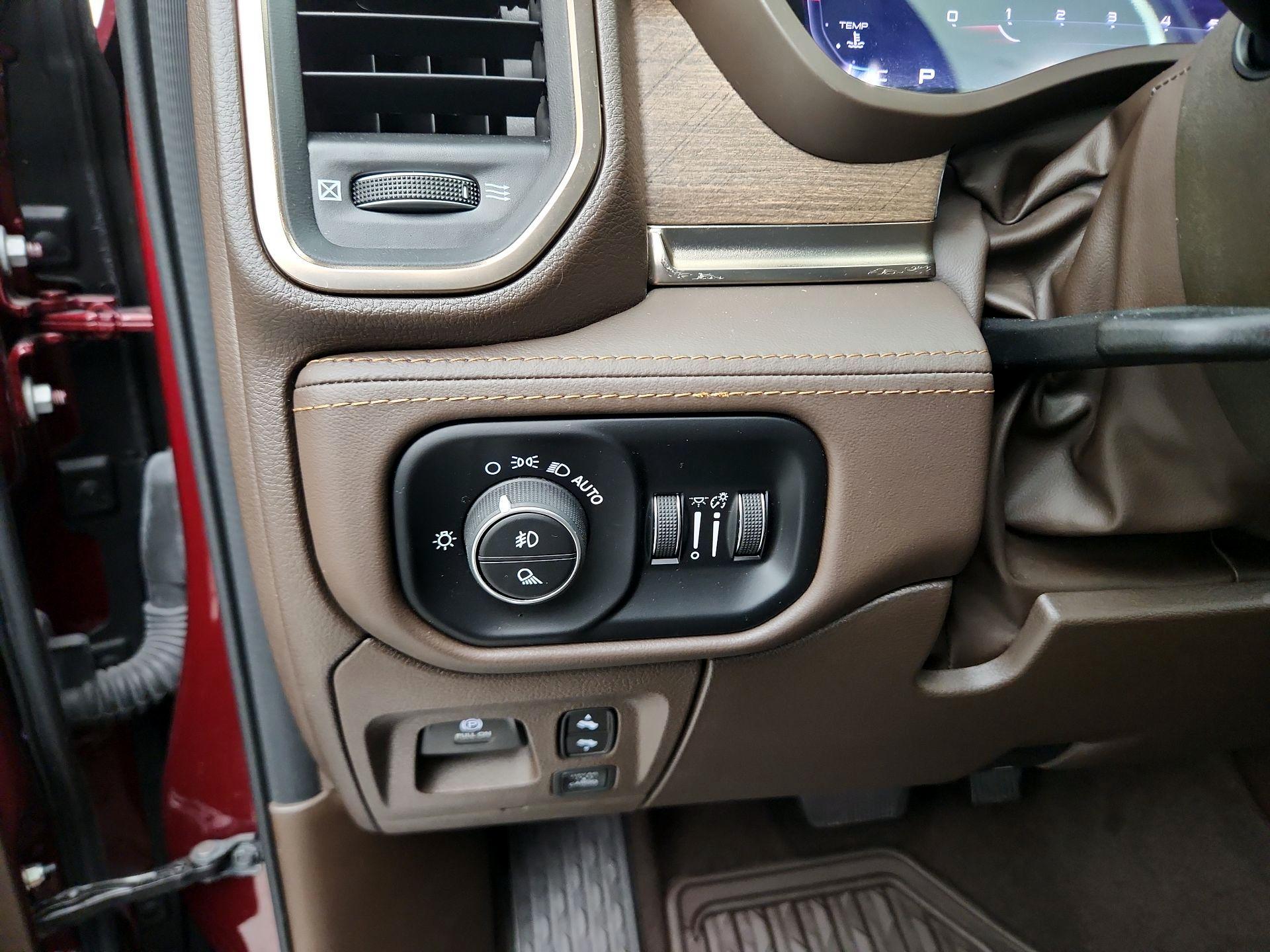 Thumbnail: 2025 RAM 1500 - 13
