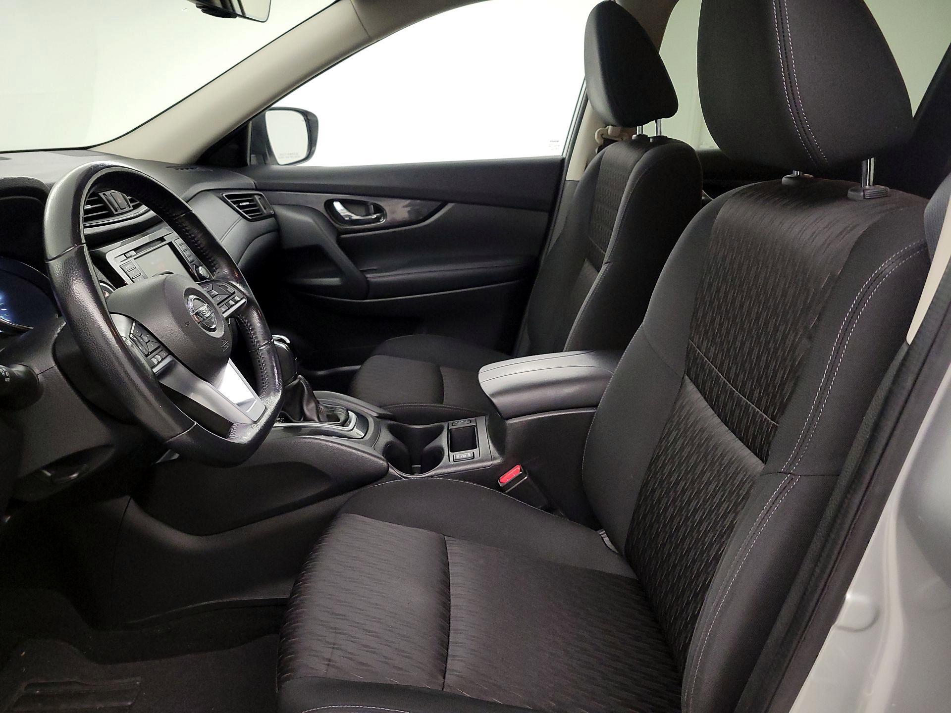 Thumbnail: 2018 Nissan Rogue - 11