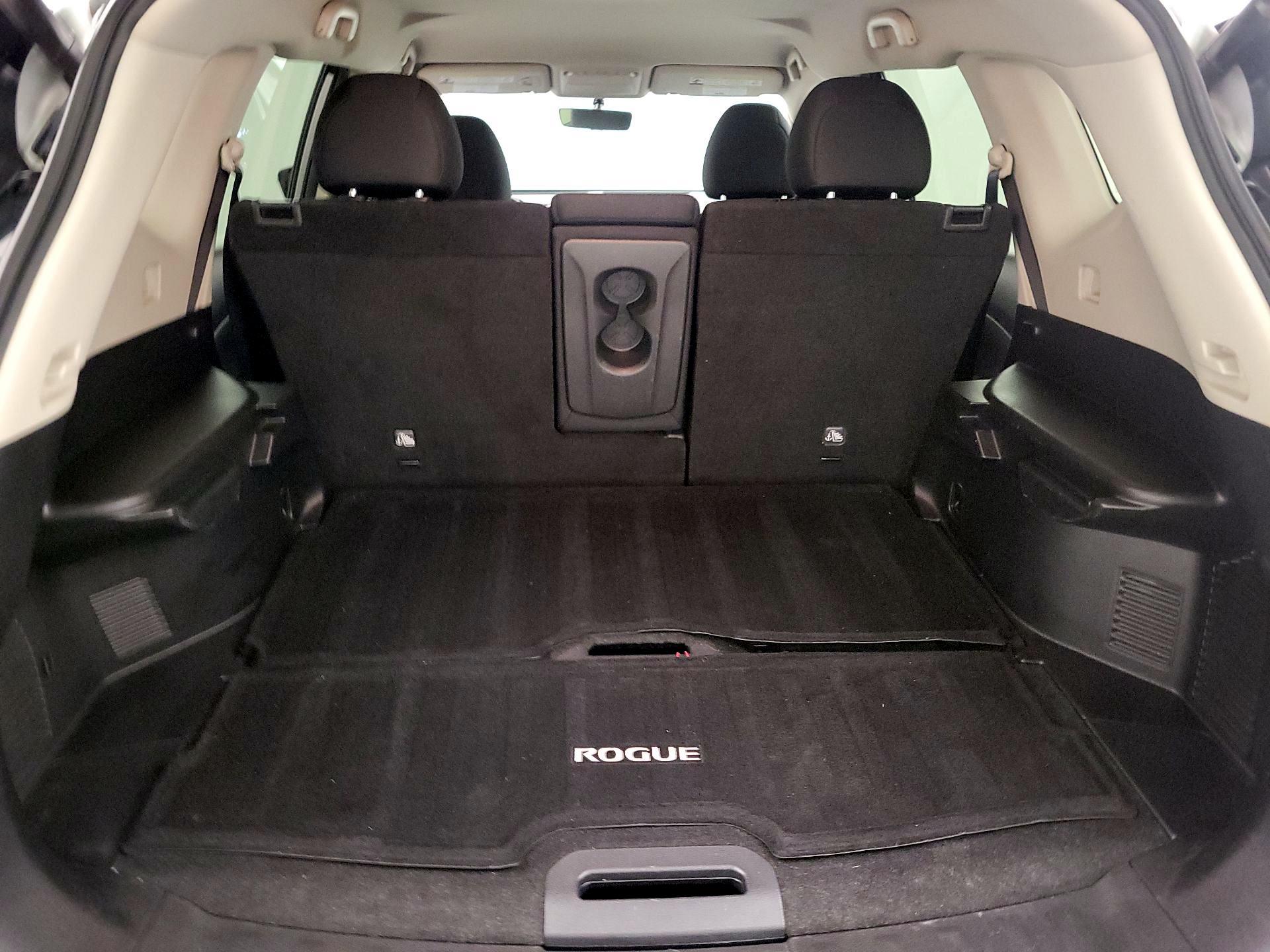 Thumbnail: 2018 Nissan Rogue - 20