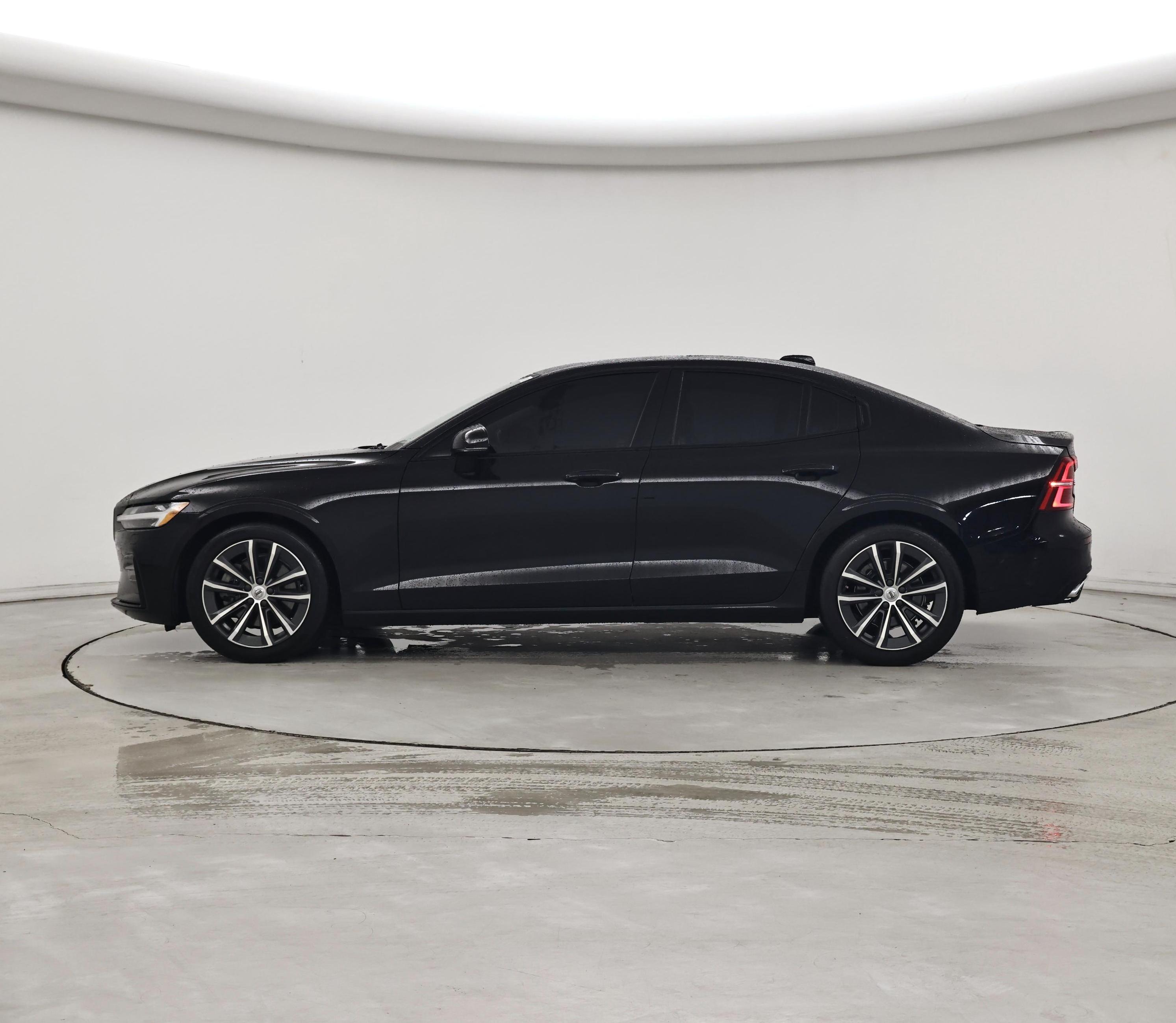Thumbnail: 2022 Volvo S60 - 3