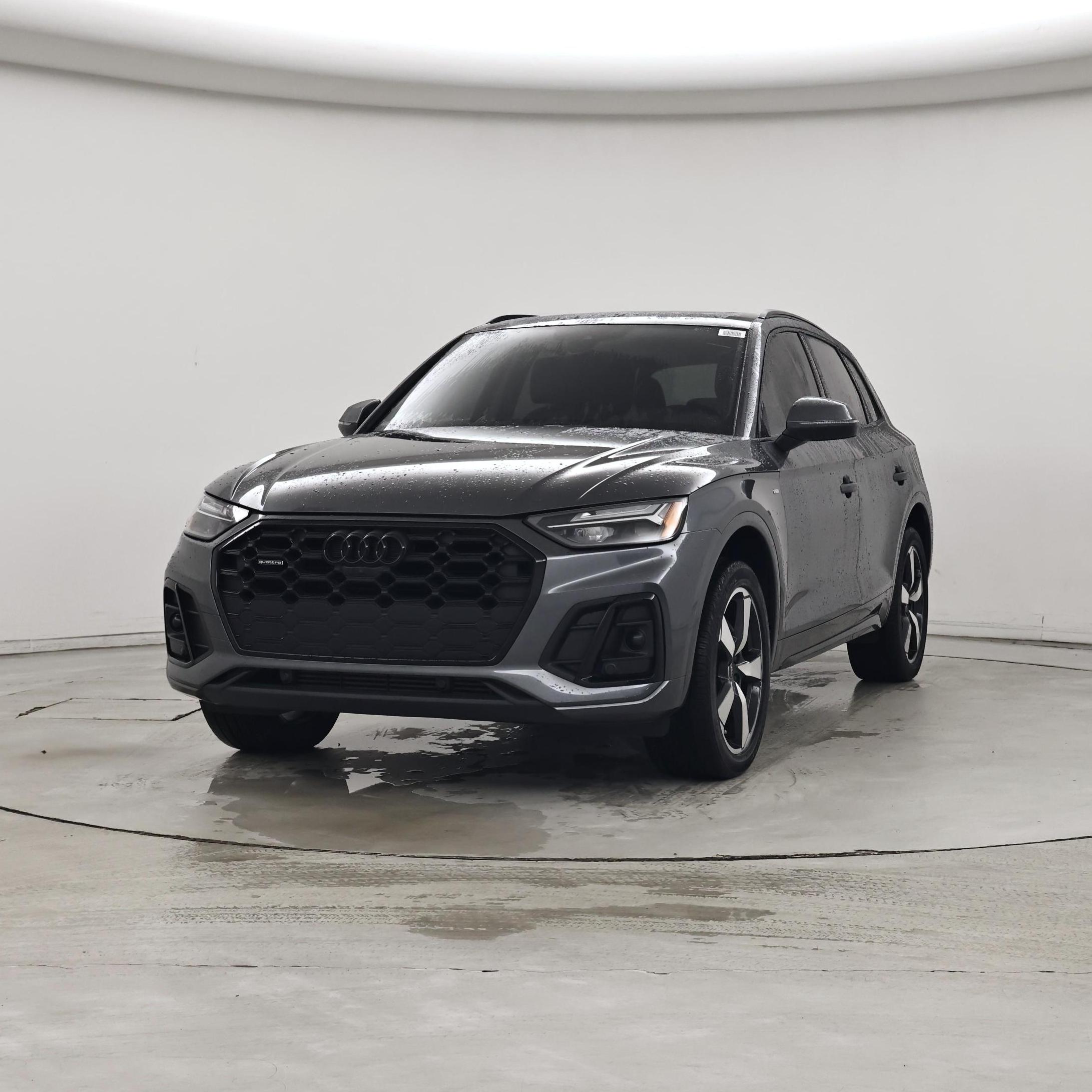 Thumbnail: 2023 Audi Q5 - 4
