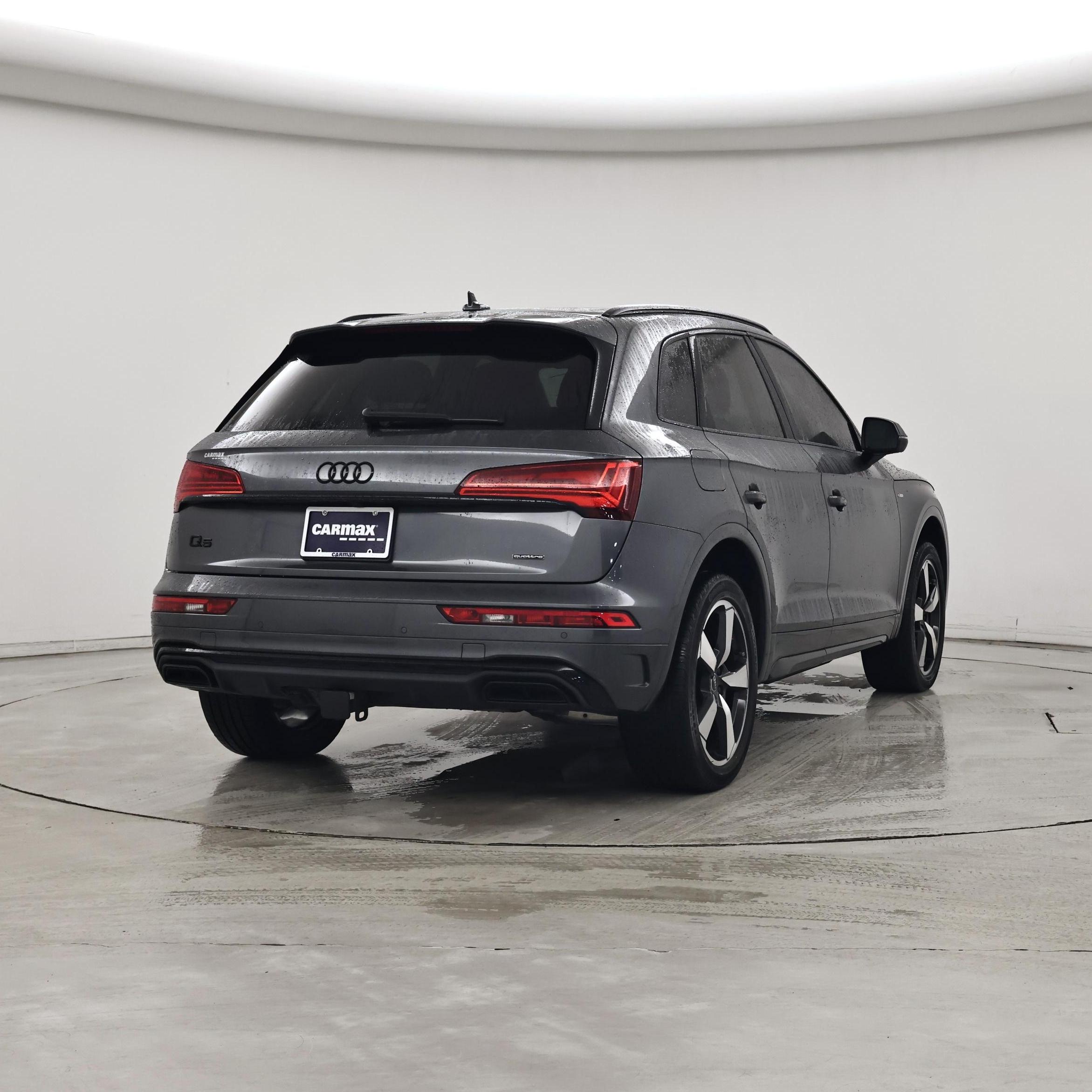 Thumbnail: 2023 Audi Q5 - 8