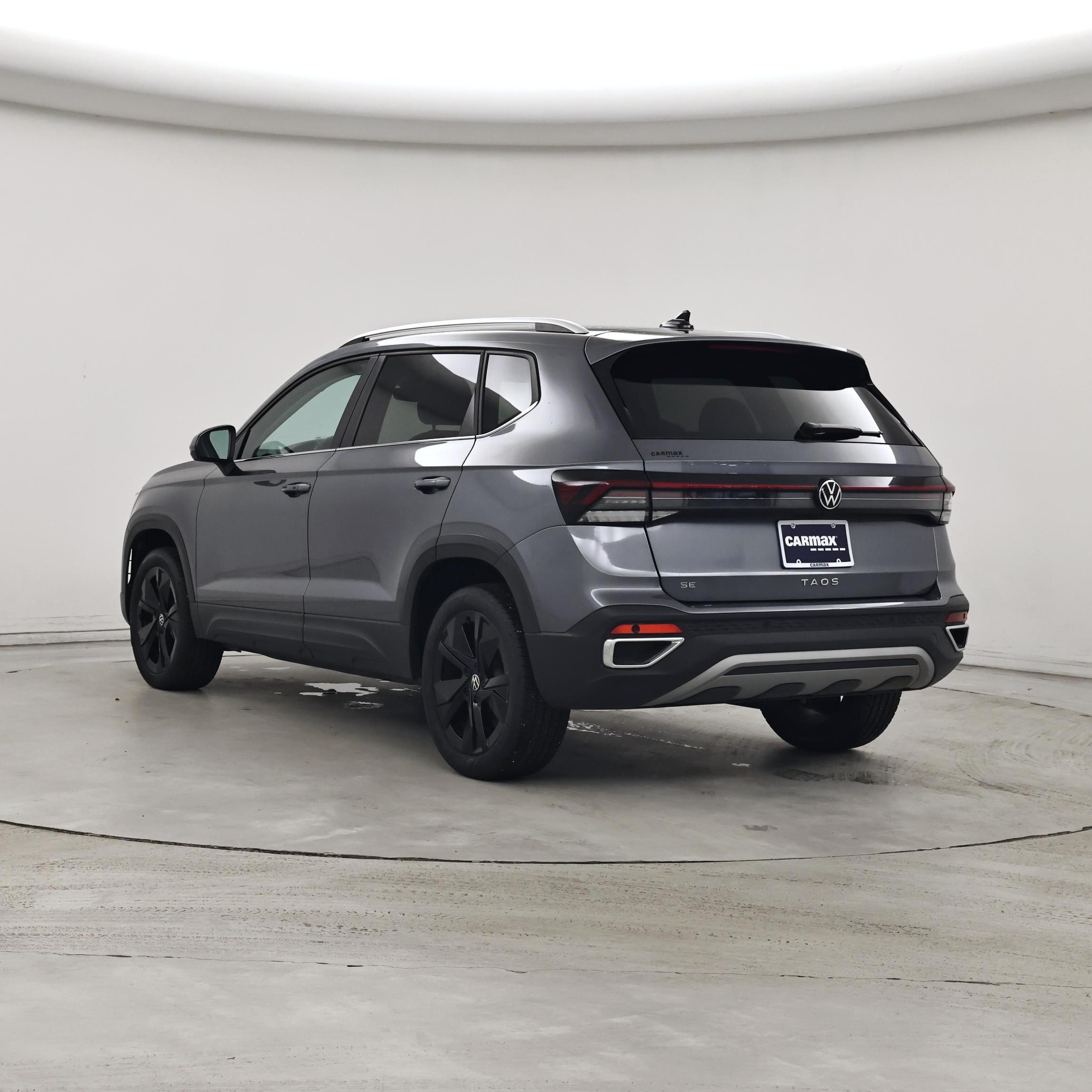 Thumbnail: 2025 Volkswagen Taos - 2