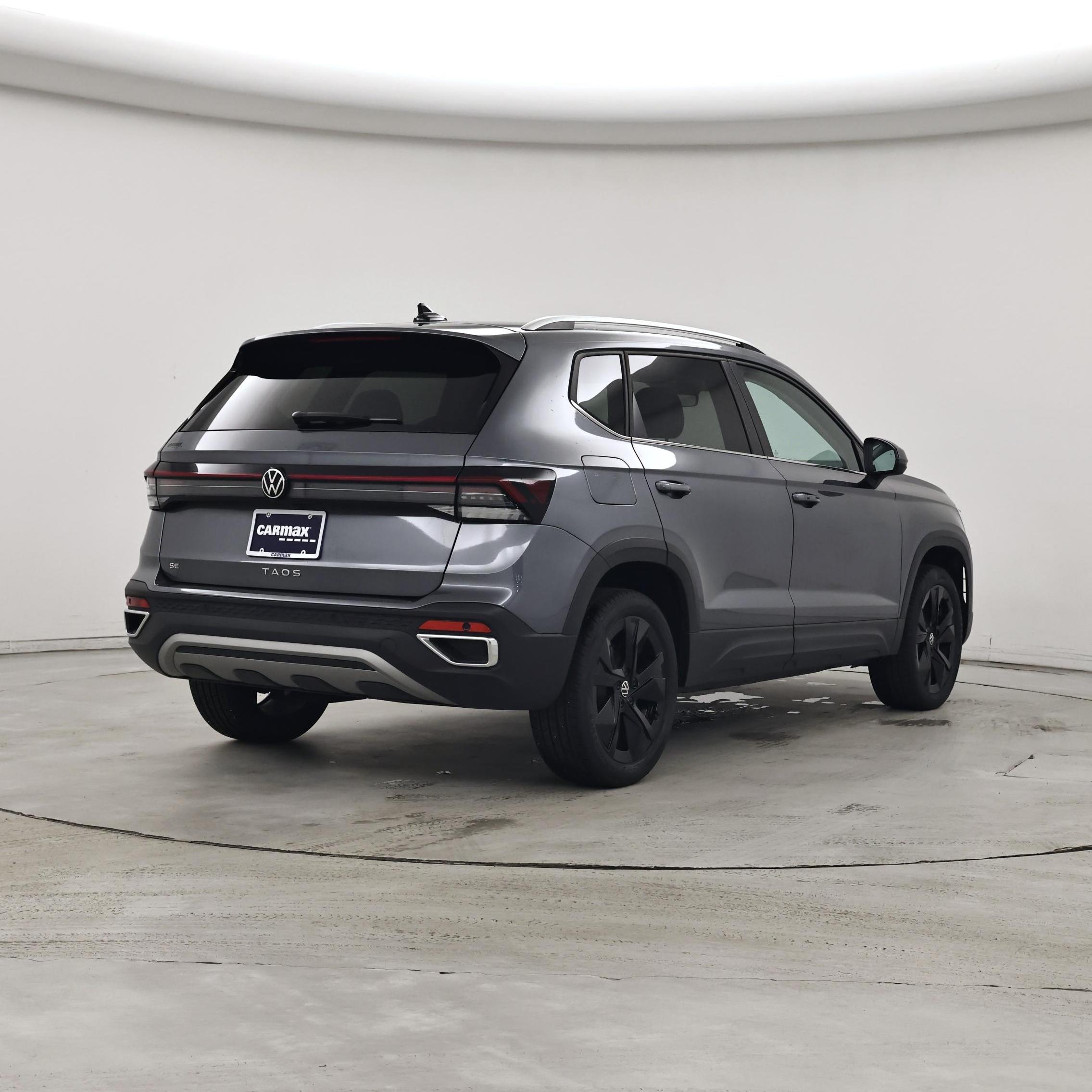 Thumbnail: 2025 Volkswagen Taos - 8