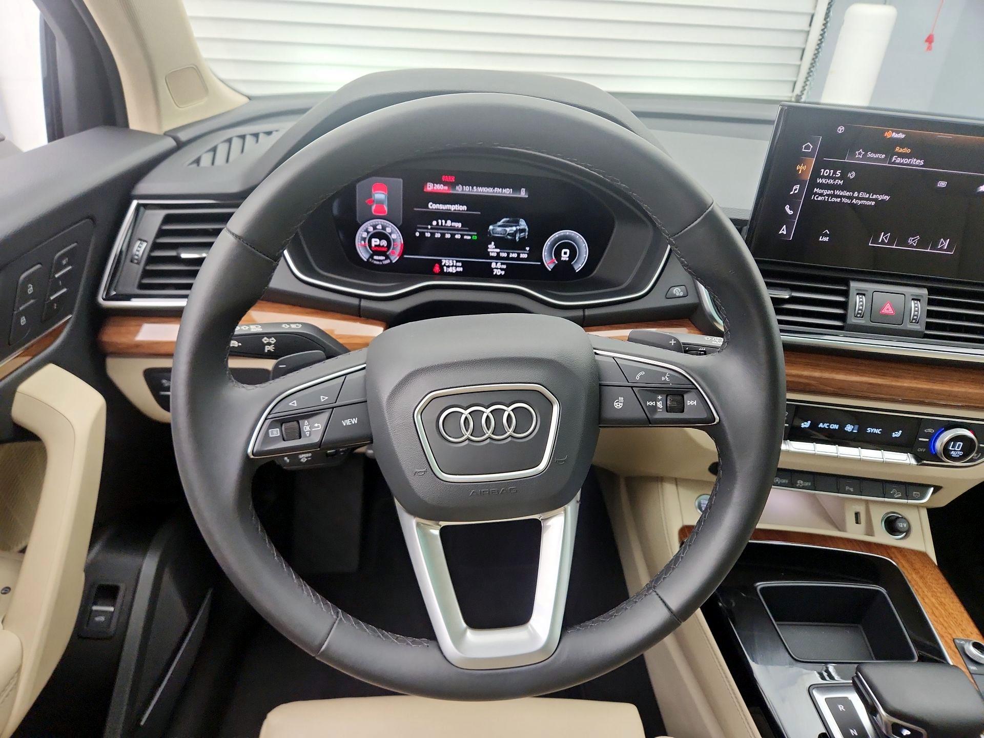 Thumbnail: 2023 Audi Q5 - 10