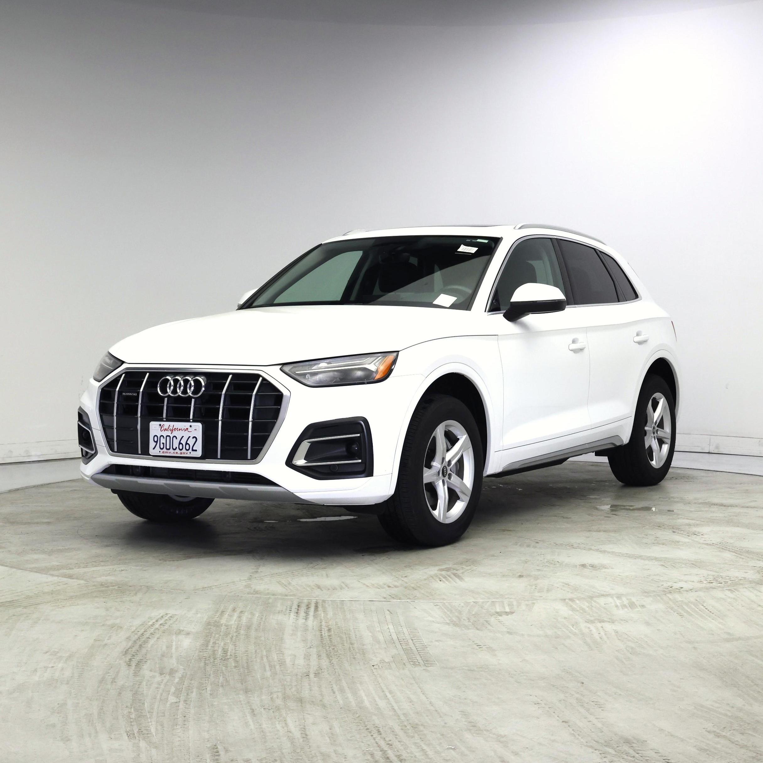 Thumbnail: 2023 Audi Q5 - 4