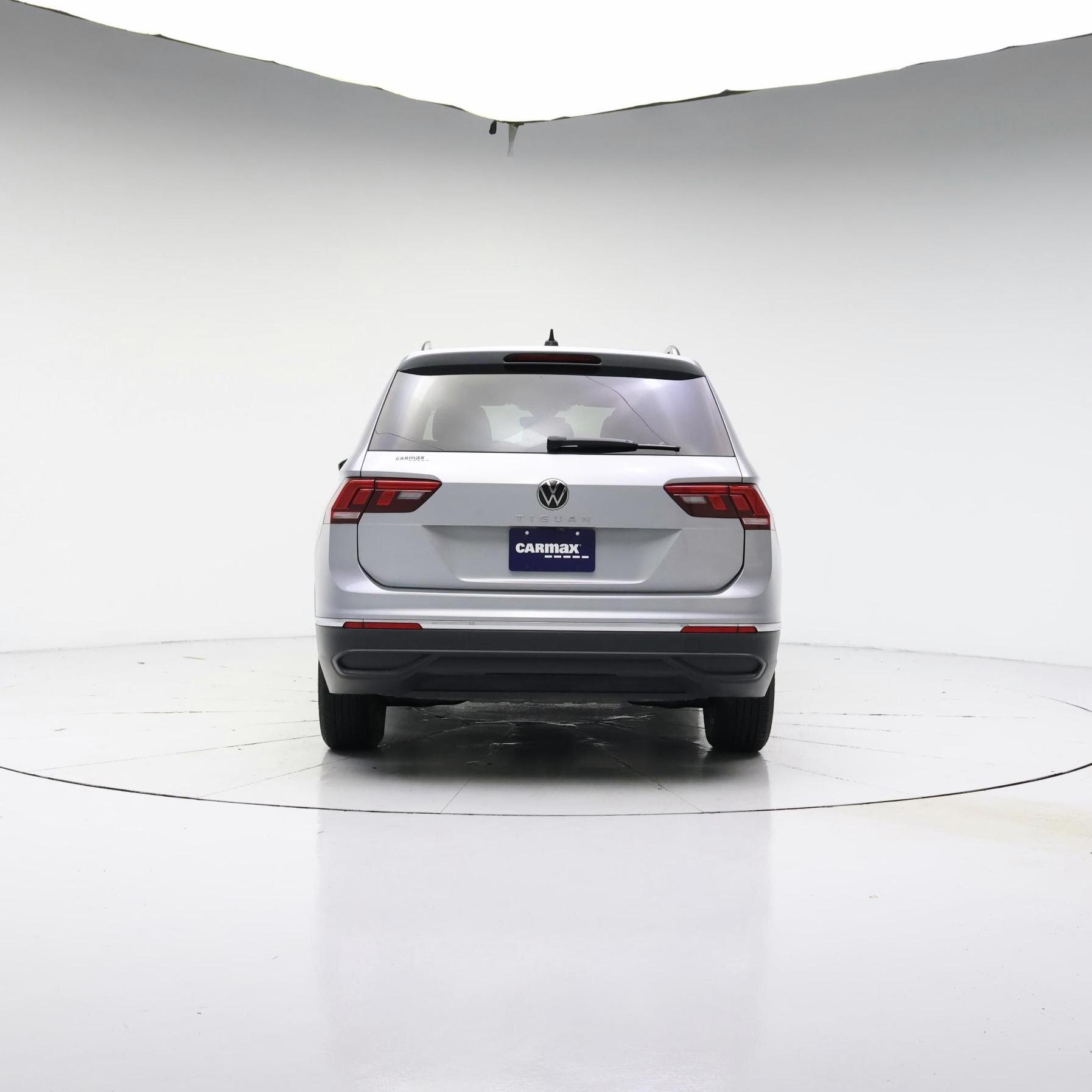 Thumbnail: 2023 Volkswagen Tiguan - 6