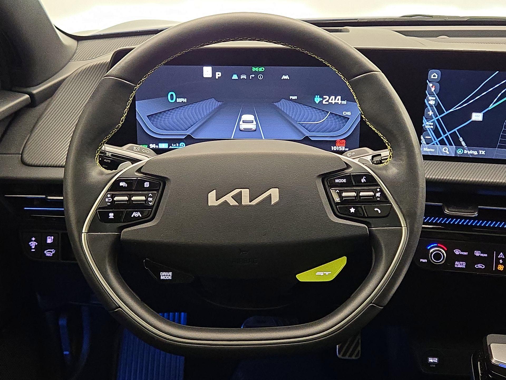 Thumbnail: 2023 Kia EV6 - 10
