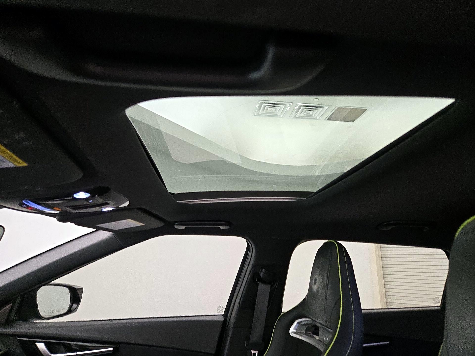 Thumbnail: 2023 Kia EV6 - 20