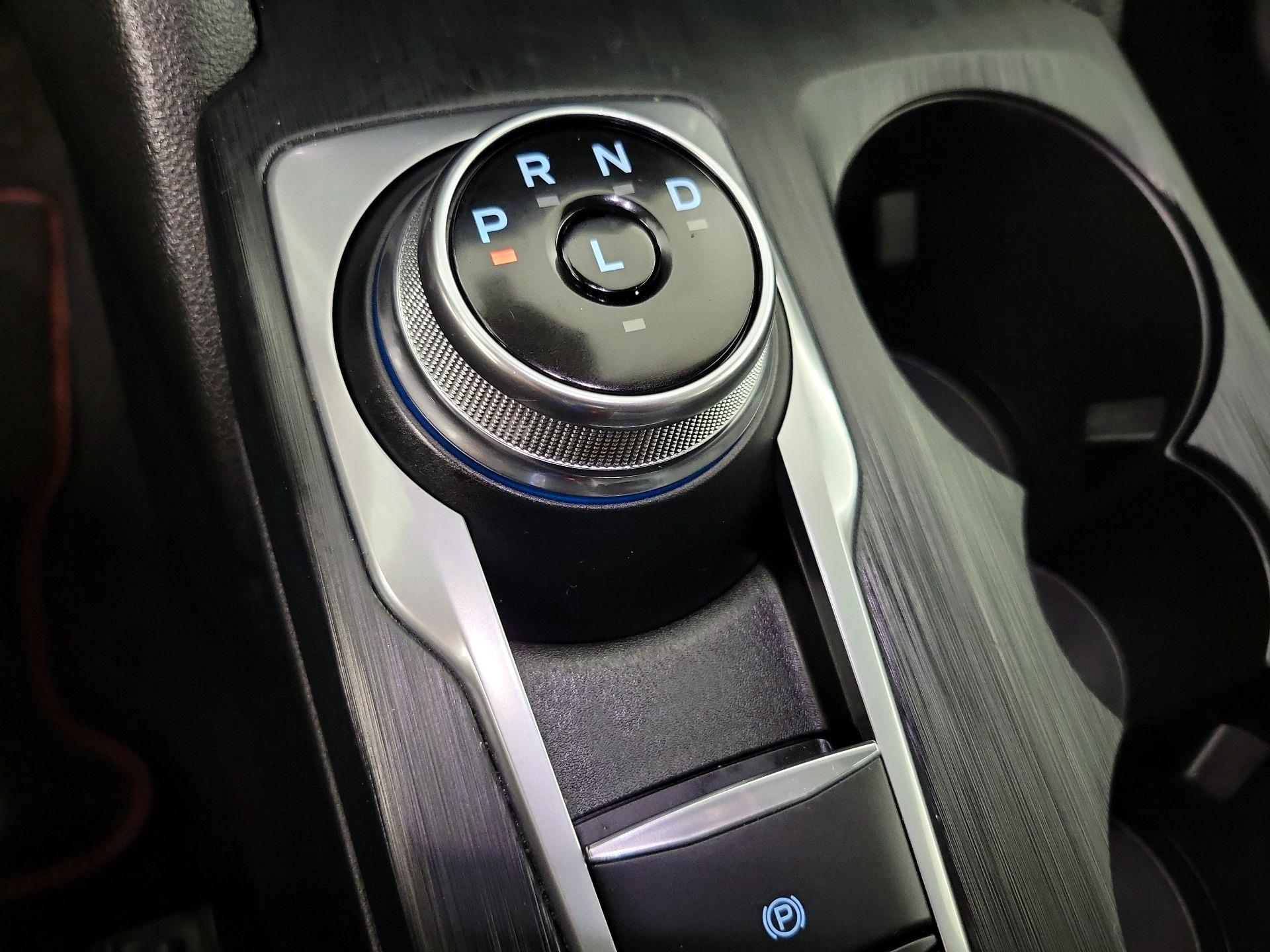 Thumbnail: 2023 Ford Escape - 18