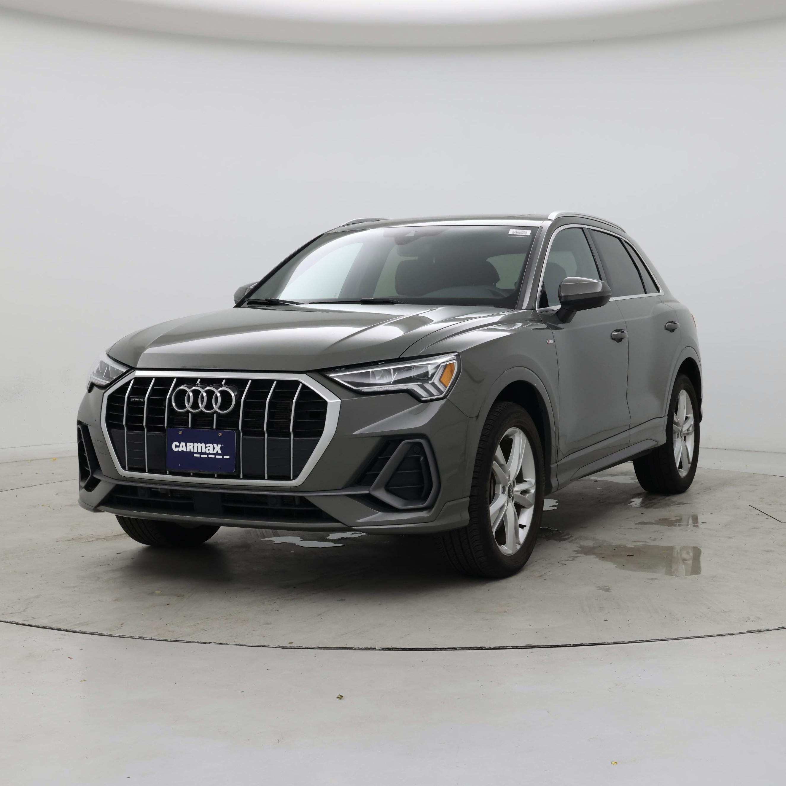 Thumbnail: 2023 Audi Q3 - 4