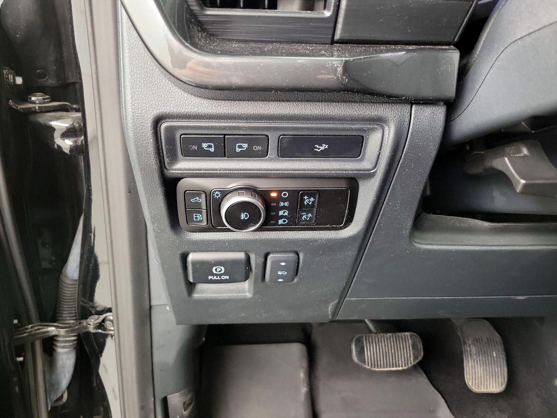 Thumbnail: 2023 Ford F-150 - 11