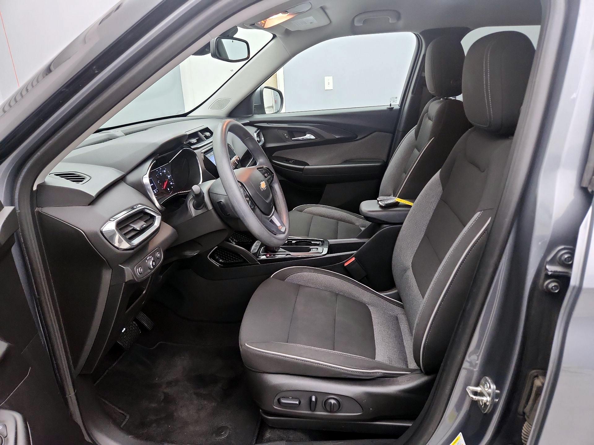 Thumbnail: 2022 Chevrolet TrailBlazer - 11