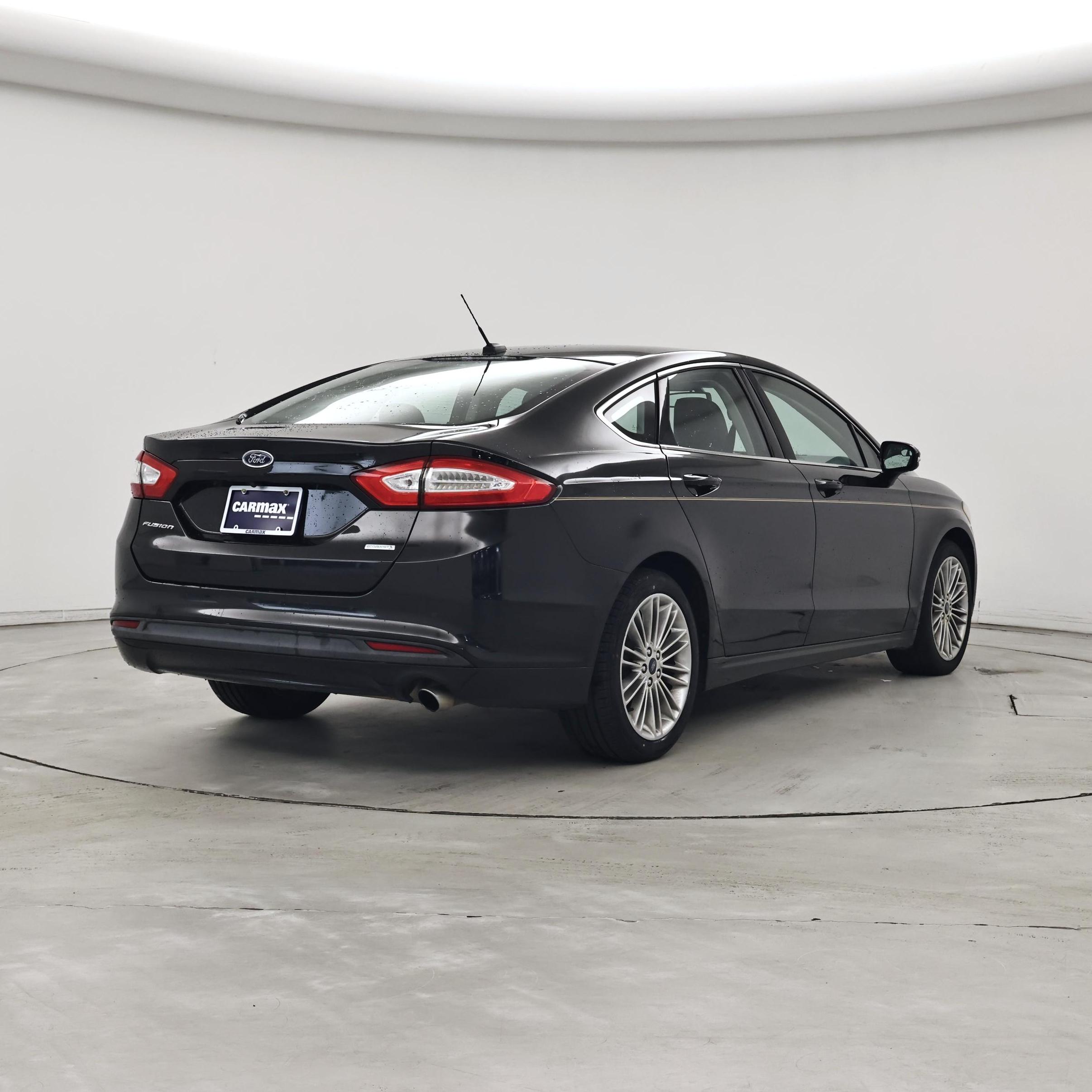 Thumbnail: 2014 Ford Fusion - 8