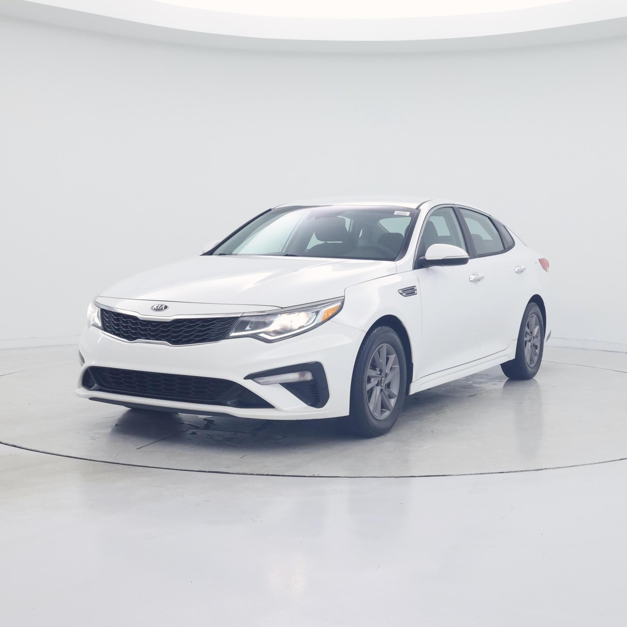 Thumbnail: 2020 Kia Optima - 4