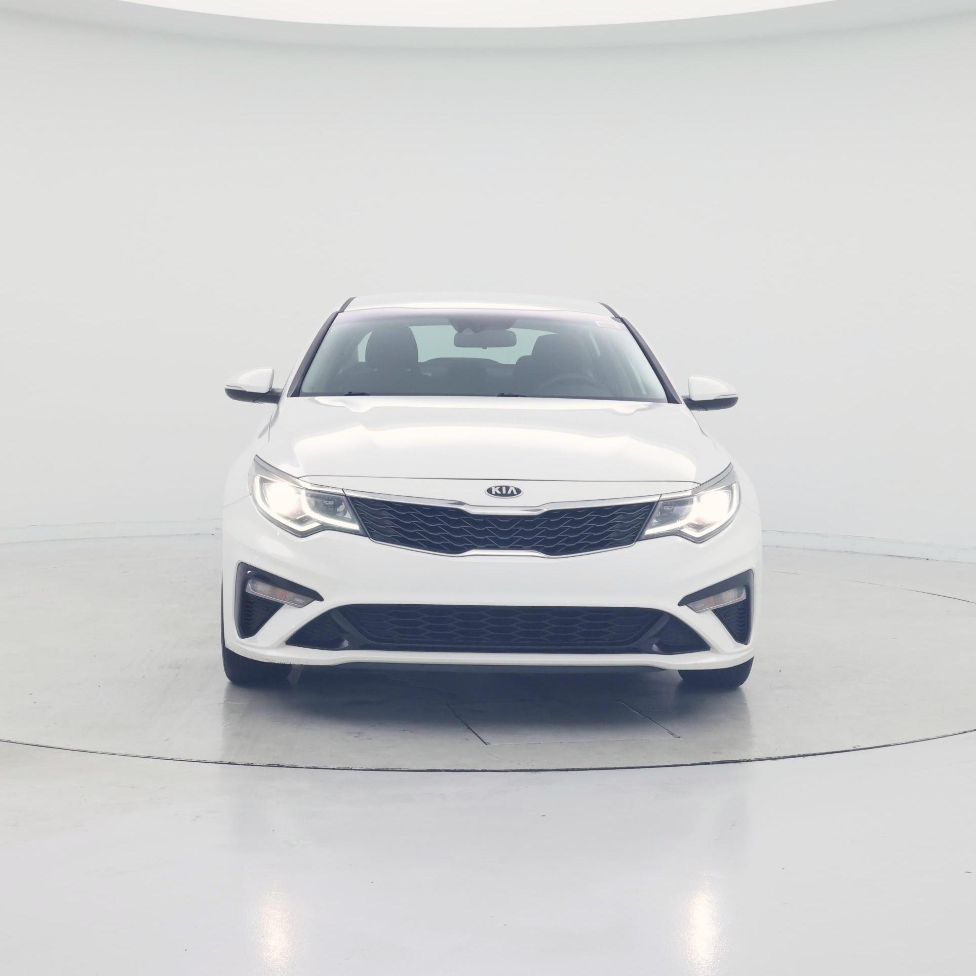 Thumbnail: 2020 Kia Optima - 5
