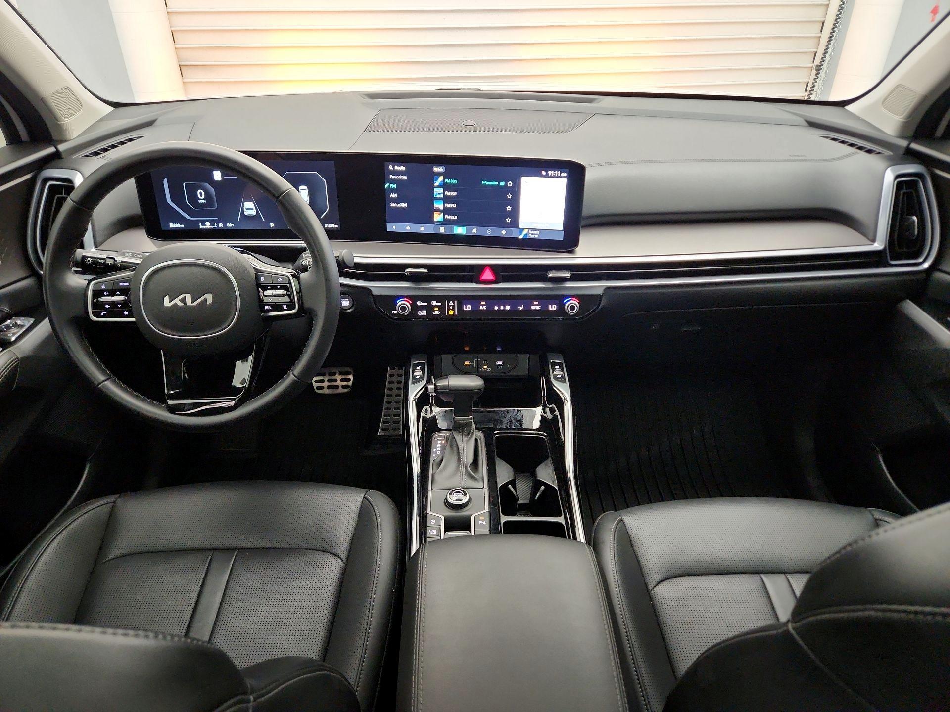 Thumbnail: 2025 Kia Sorento - 9