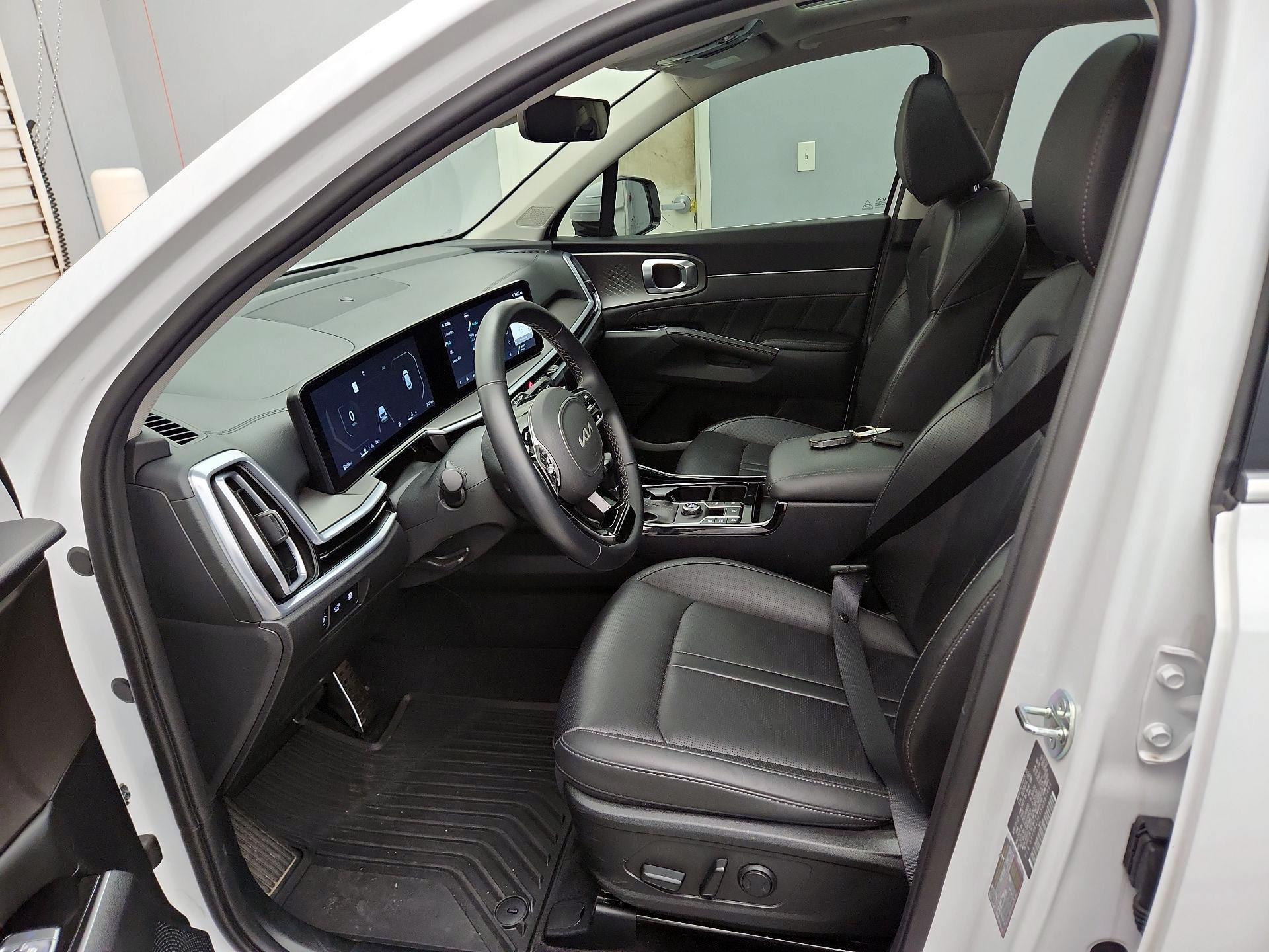 Thumbnail: 2025 Kia Sorento - 11