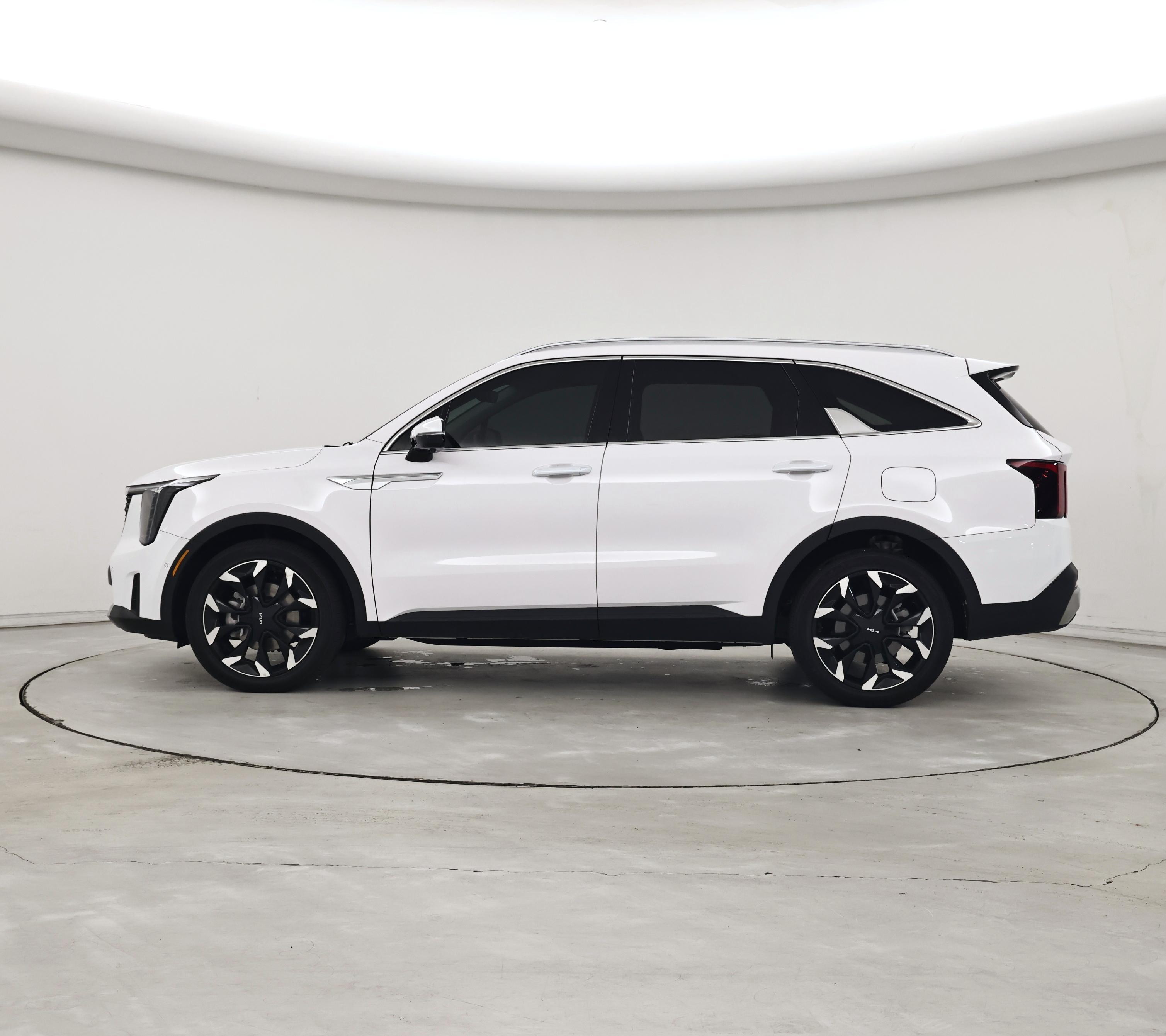Thumbnail: 2025 Kia Sorento - 3