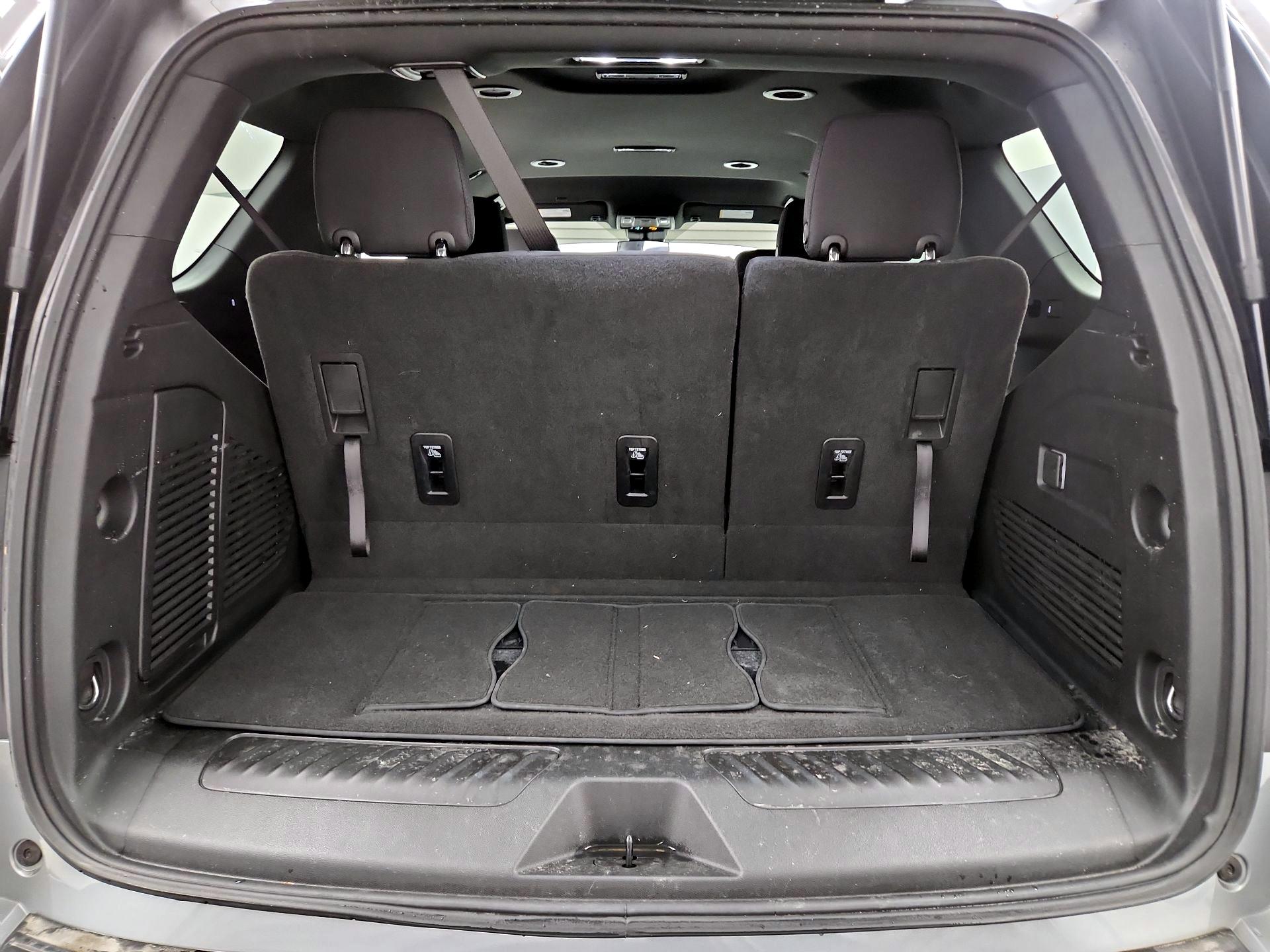 Thumbnail: 2024 Chevrolet Tahoe - 20