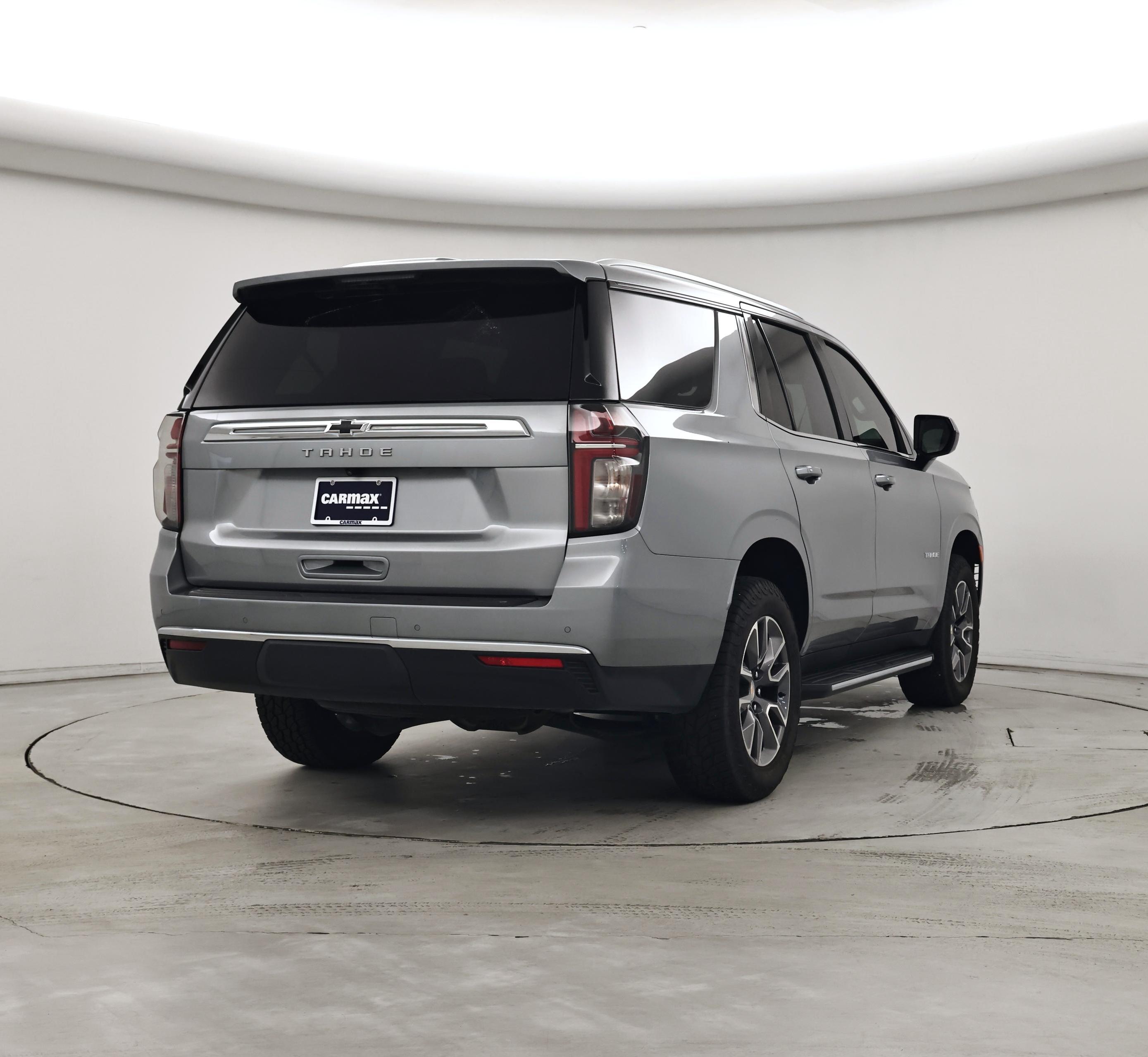 Thumbnail: 2024 Chevrolet Tahoe - 8