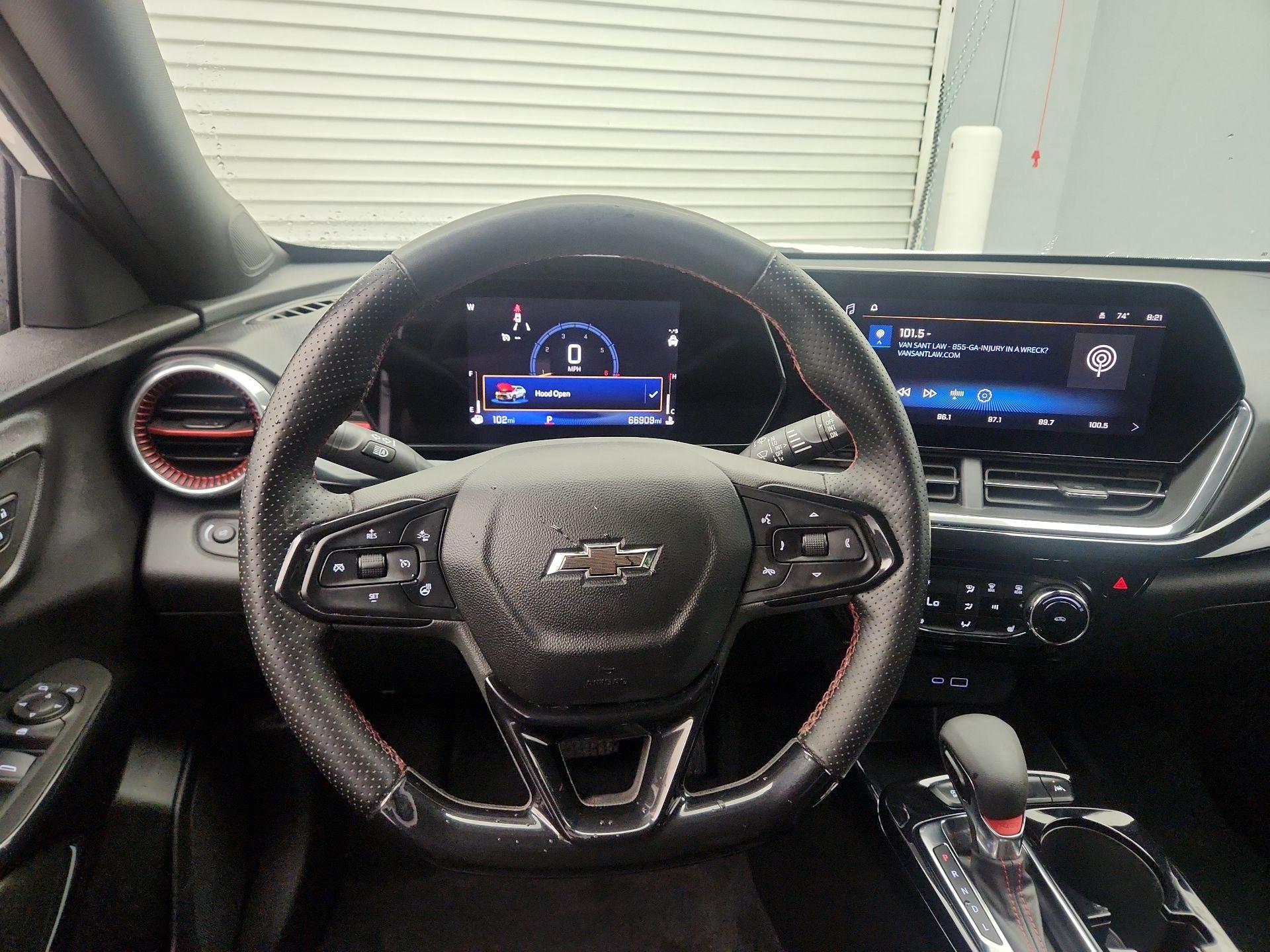 Thumbnail: 2024 Chevrolet Trax - 10