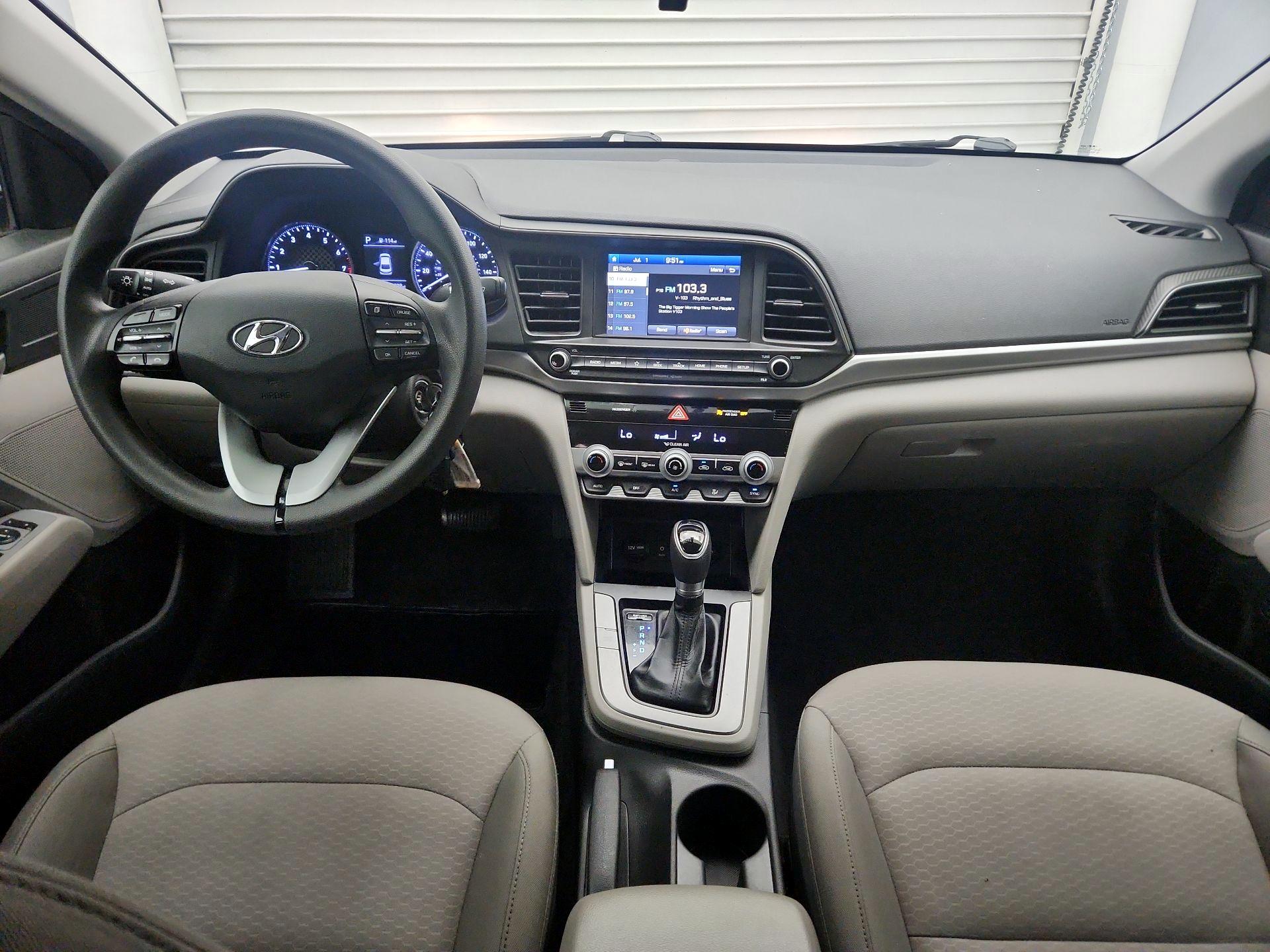 Thumbnail: 2020 Hyundai Elantra - 9