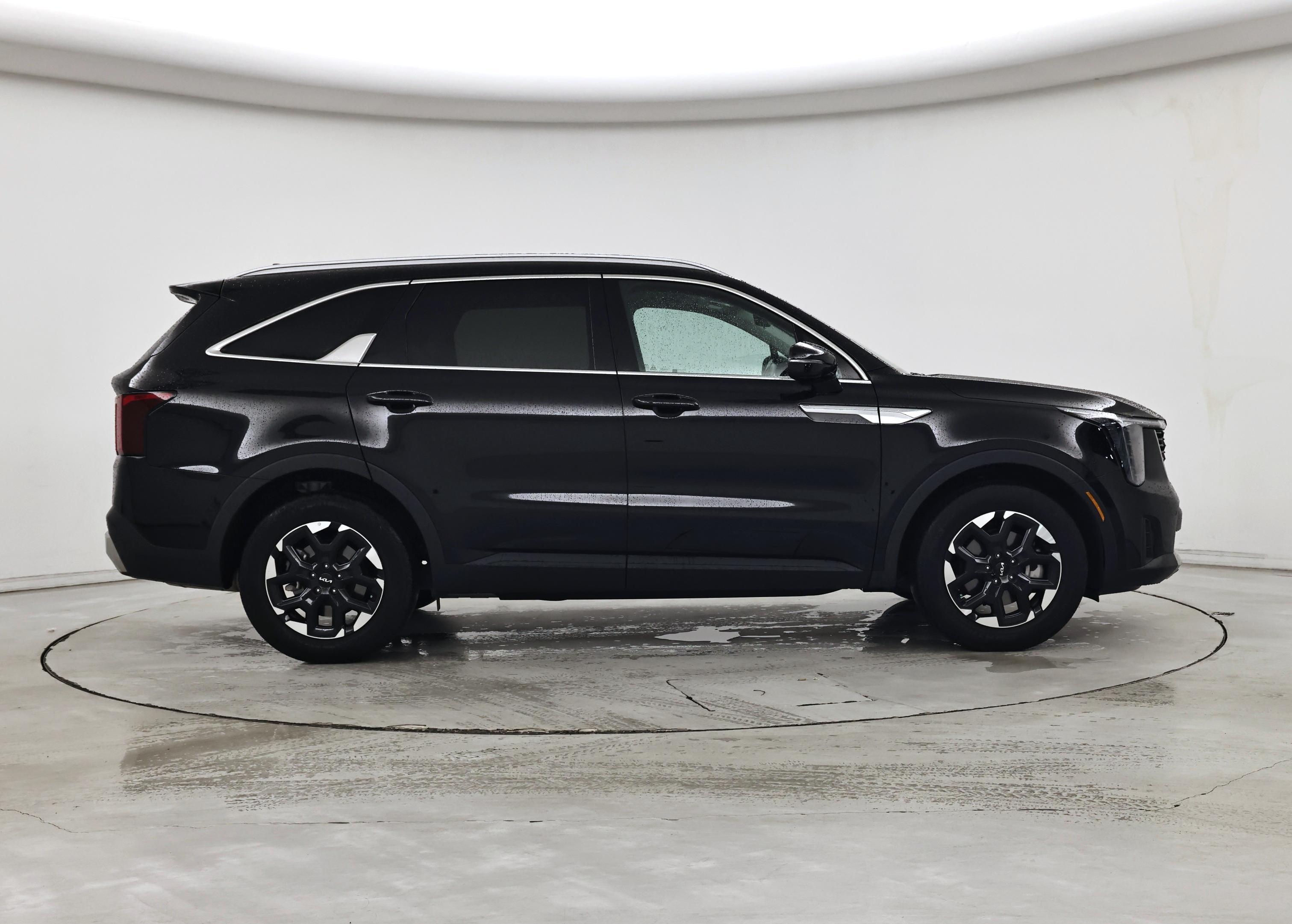 Thumbnail: 2025 Kia Sorento - 7