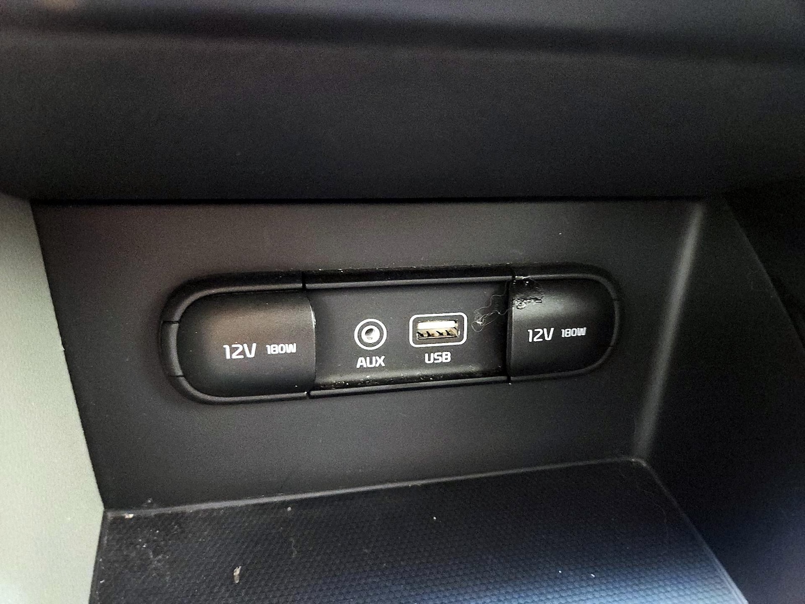 2019 Kia Niro EX - Photo 18